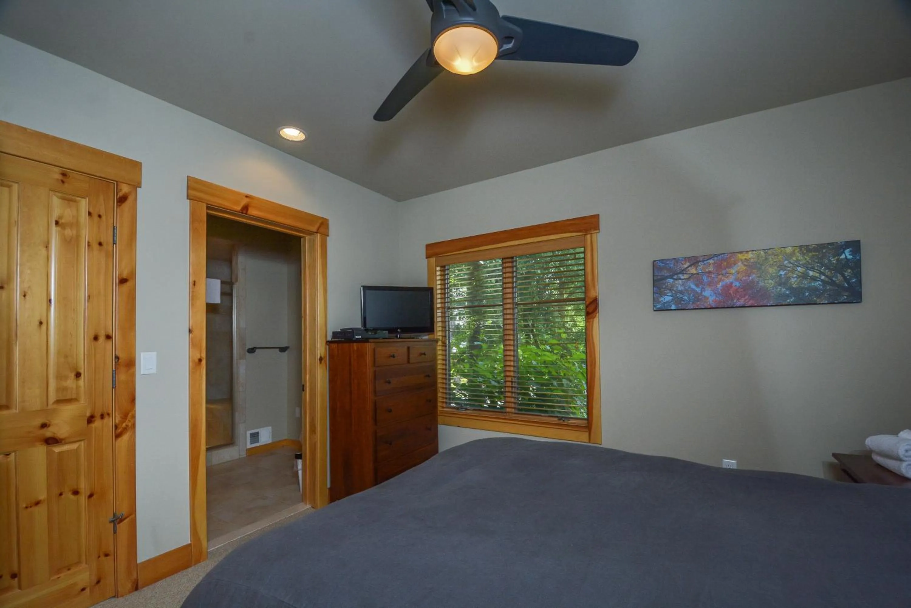 Bed in Retreat on Main Street