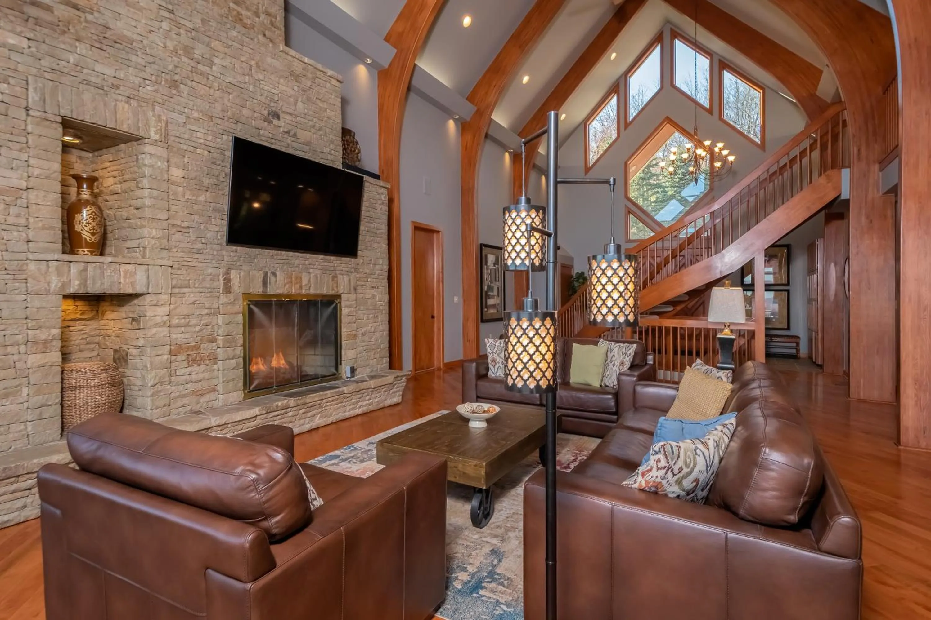 Property building in Valhalla