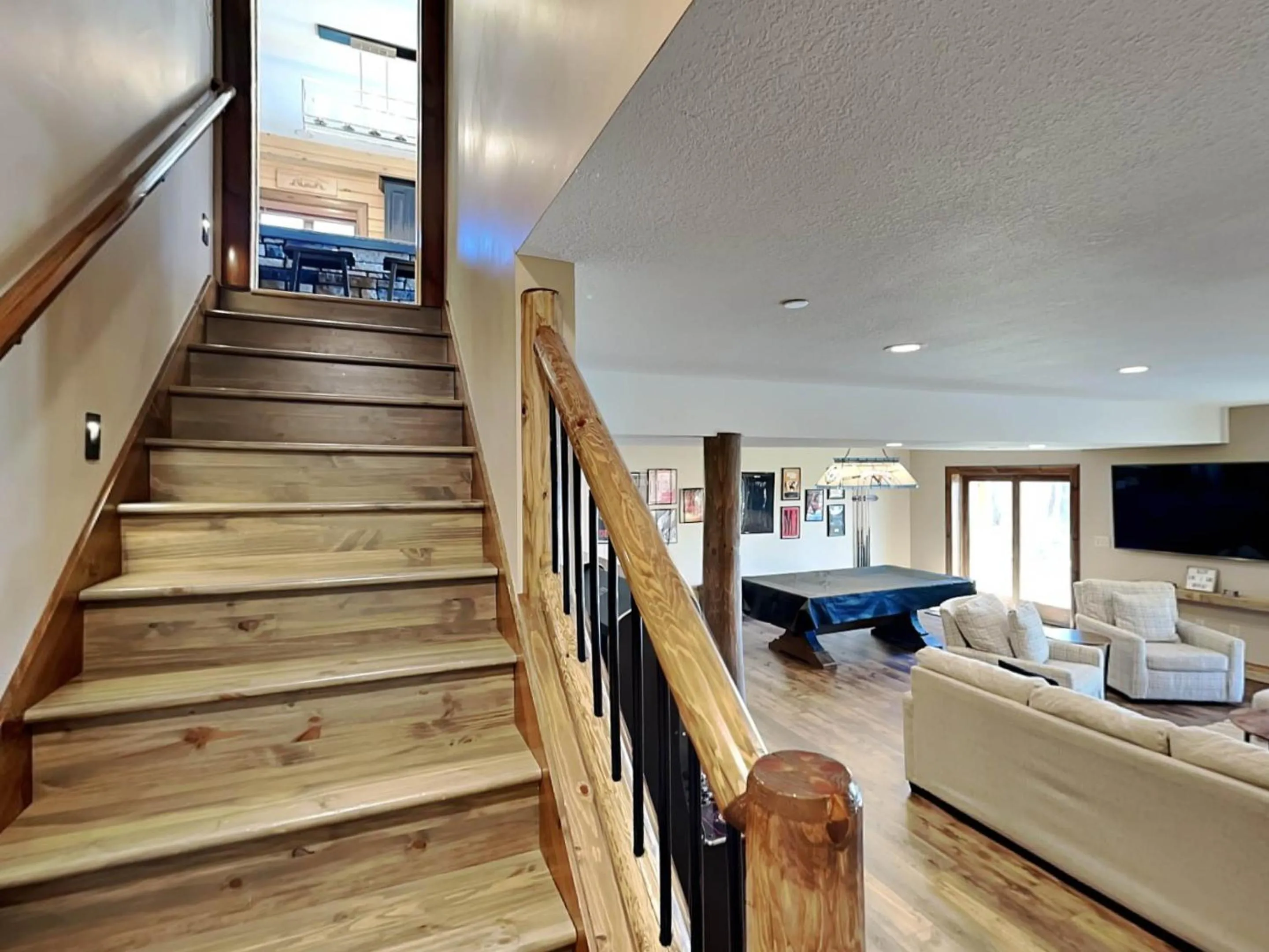 Water & Mountain Retreat