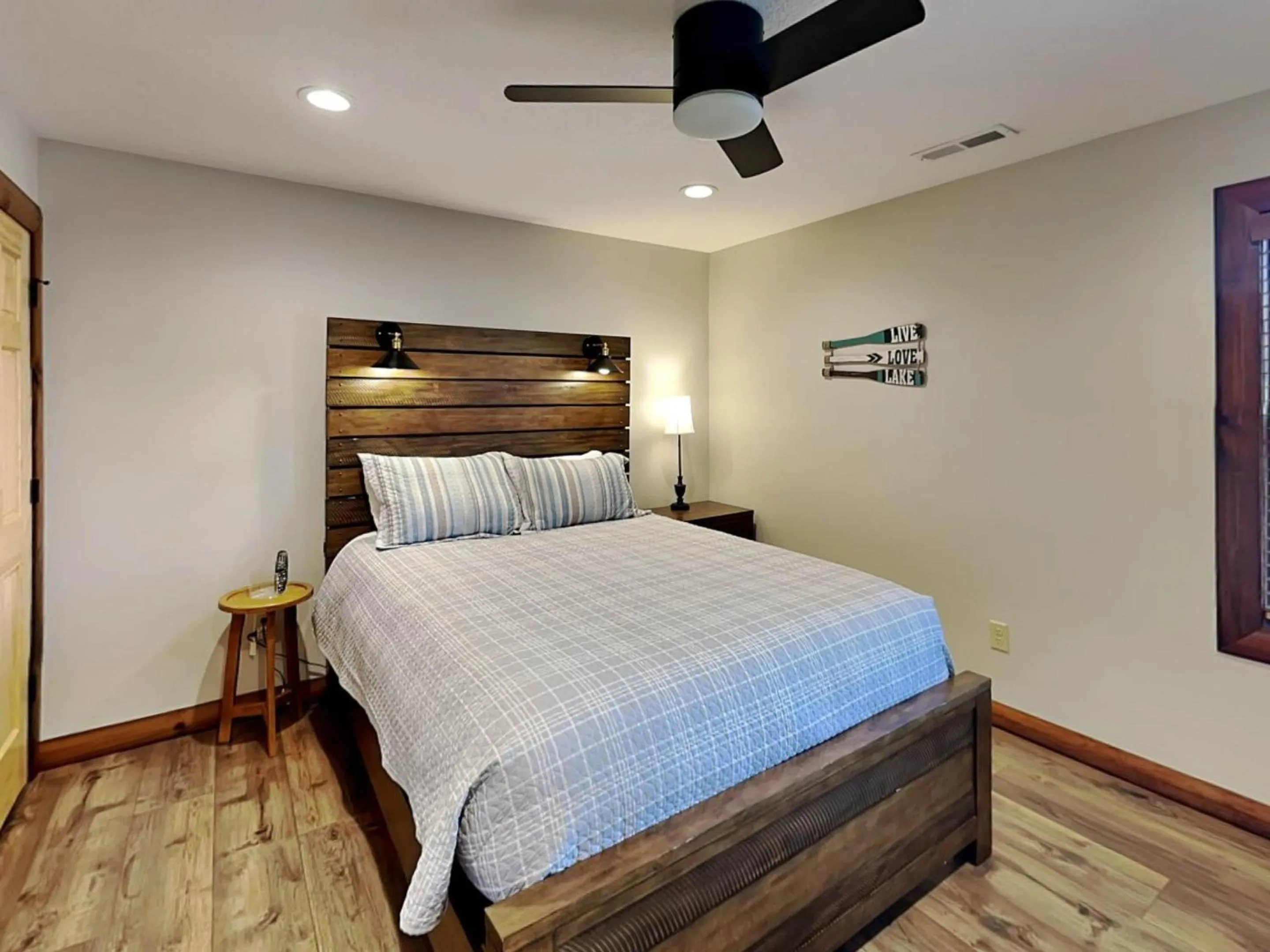 Bed in Water & Mountain Retreat