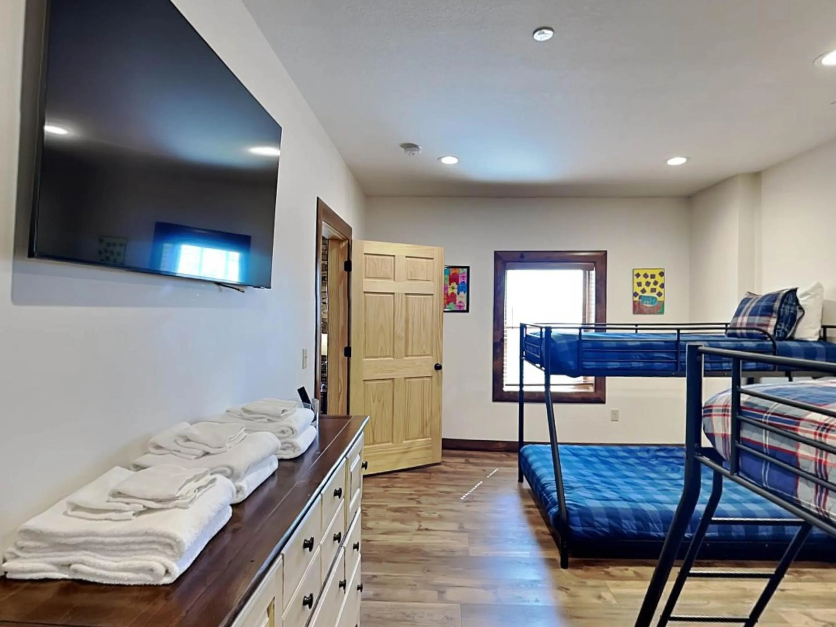 Bed in Water & Mountain Retreat