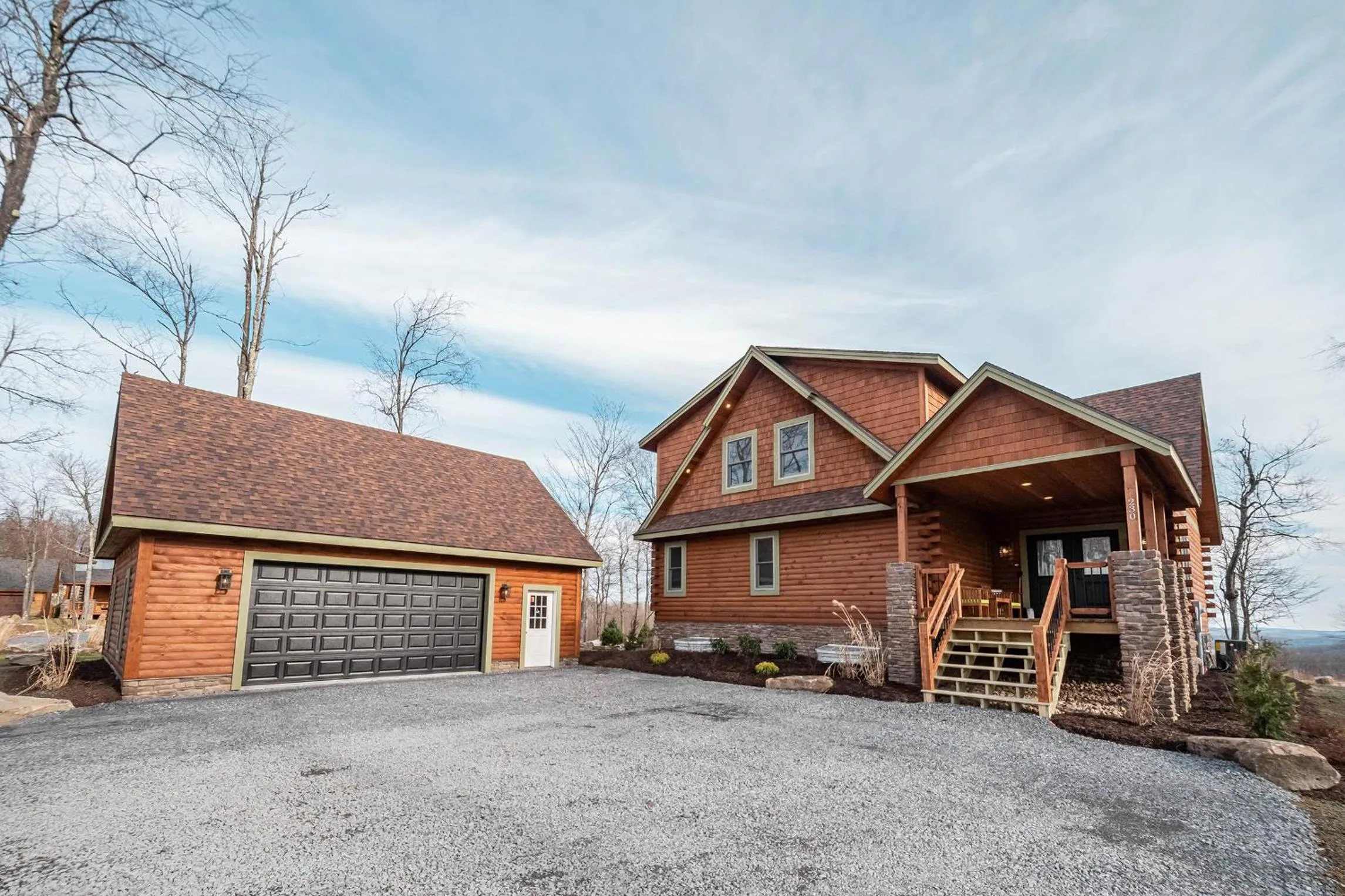 Property building in Water & Mountain Retreat