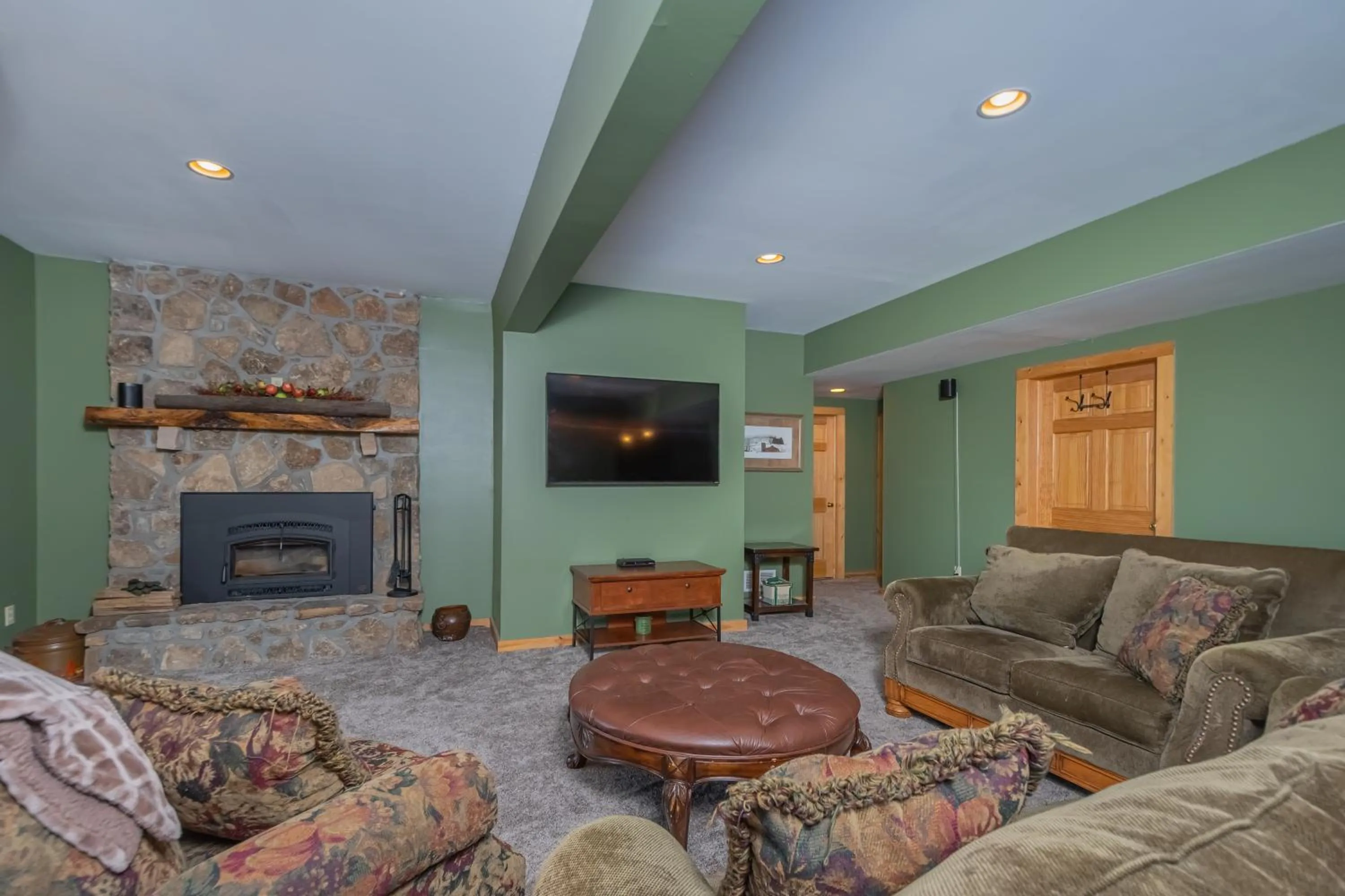 Property building in Wispy Business