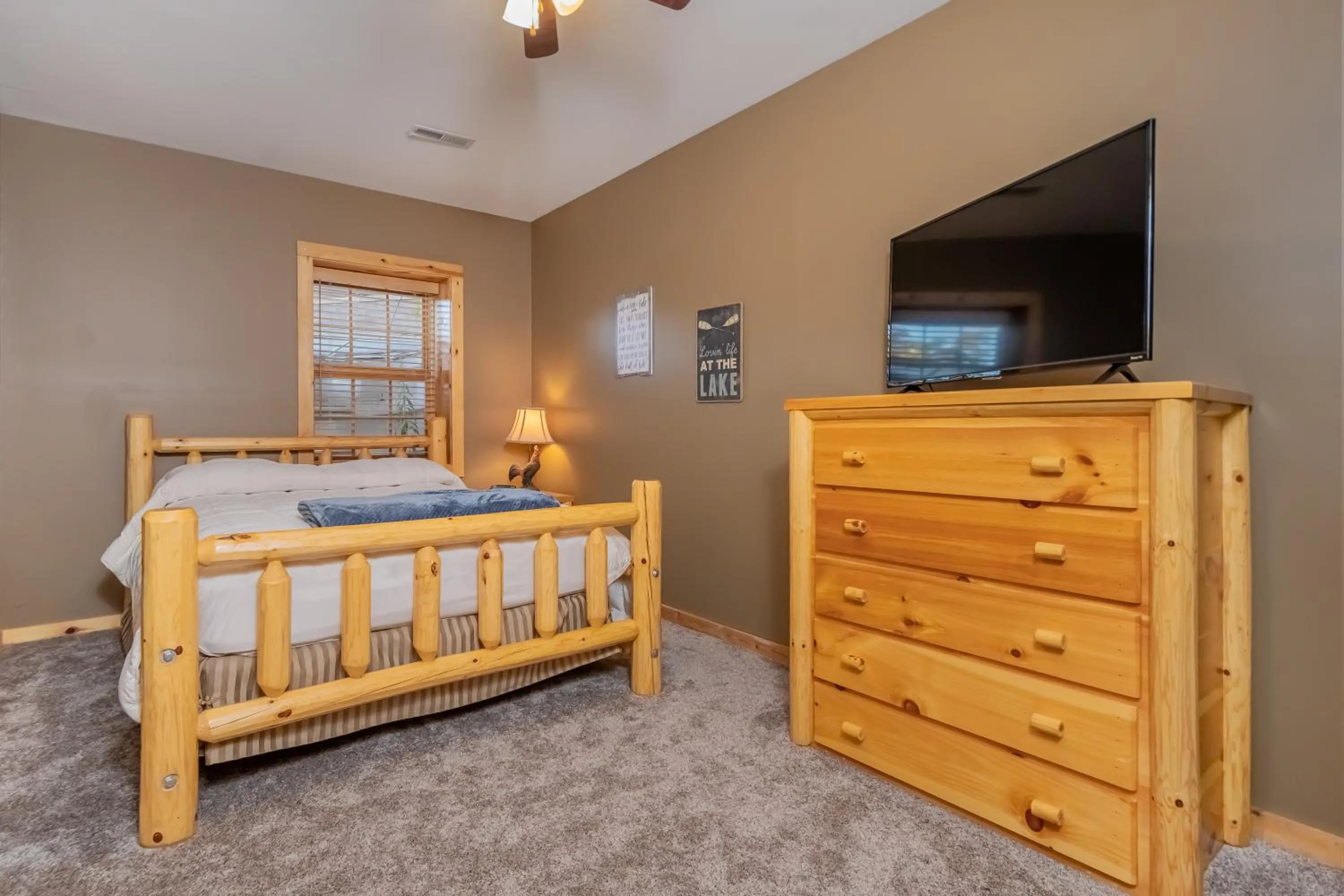 Property building, Bed in Wispy Business