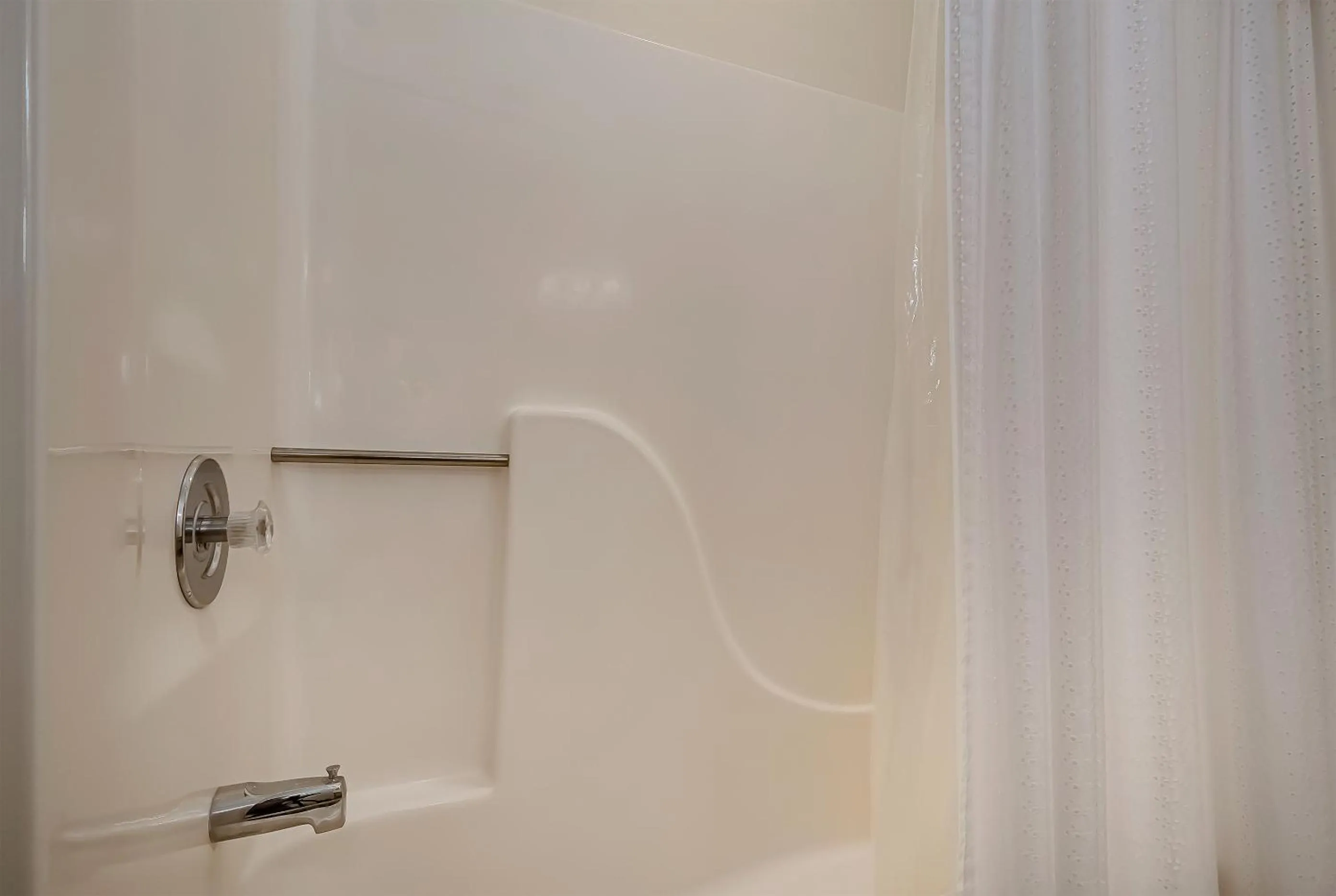 Property building in Ski Harbor 19