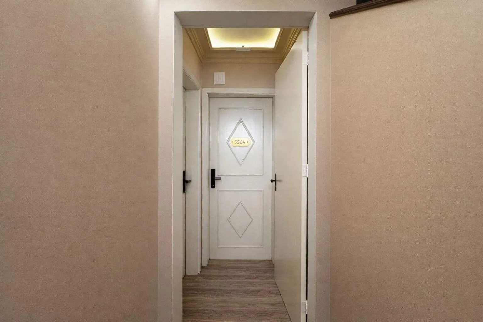 Photo of the whole room in Chocoland Hotel Gramado