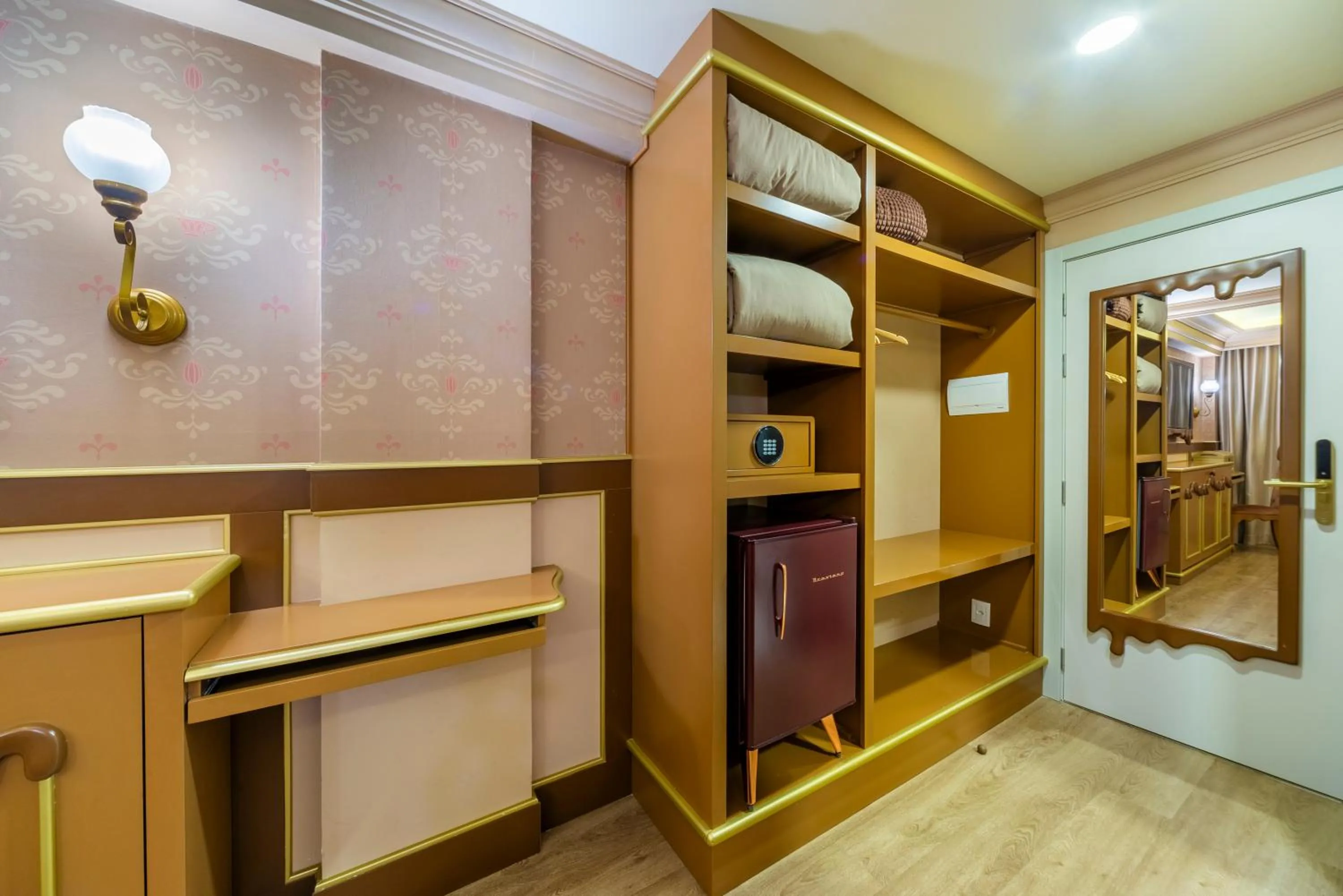 Photo of the whole room in Chocoland Hotel Gramado