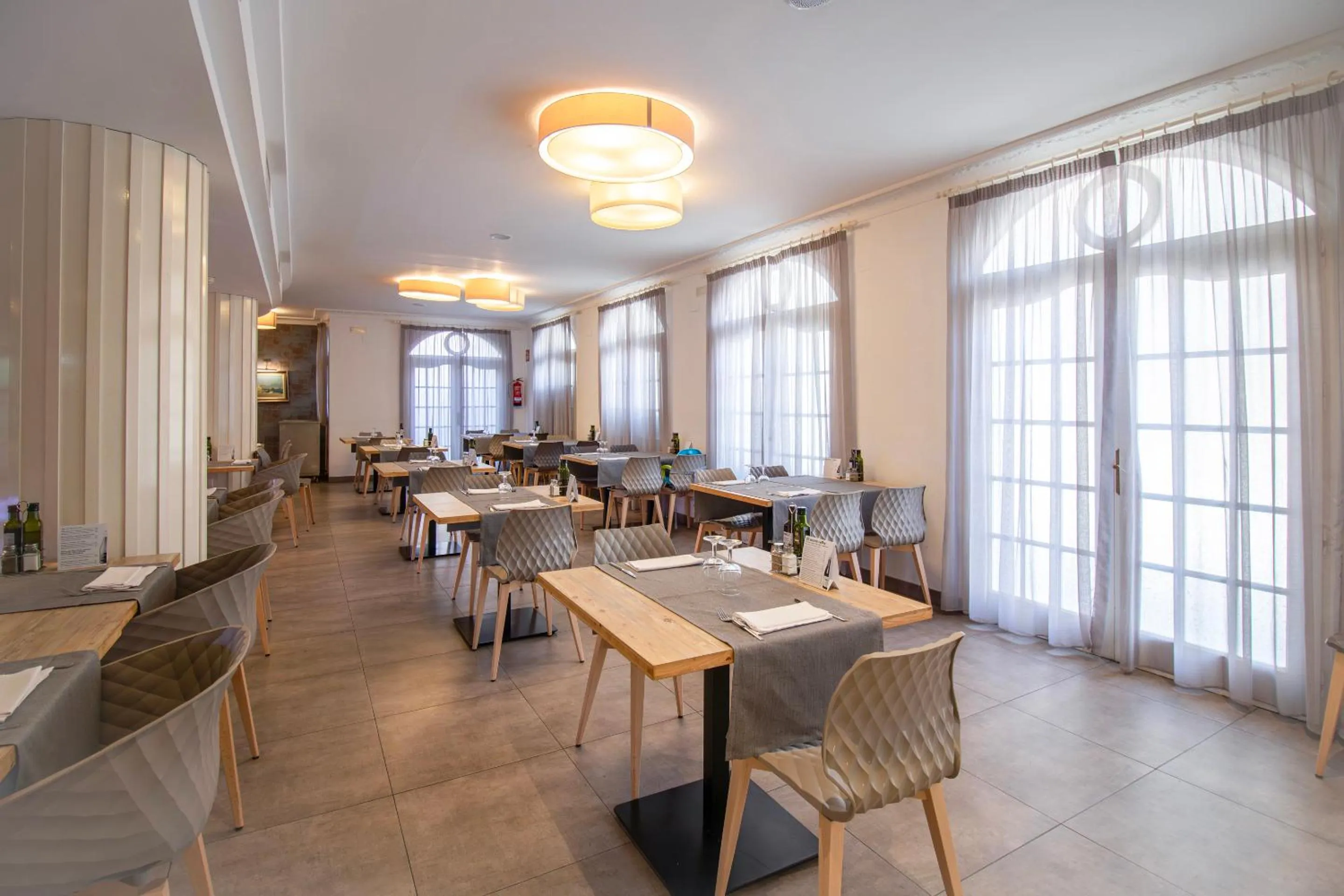 Restaurant/places to eat in Golden Acqua Salou