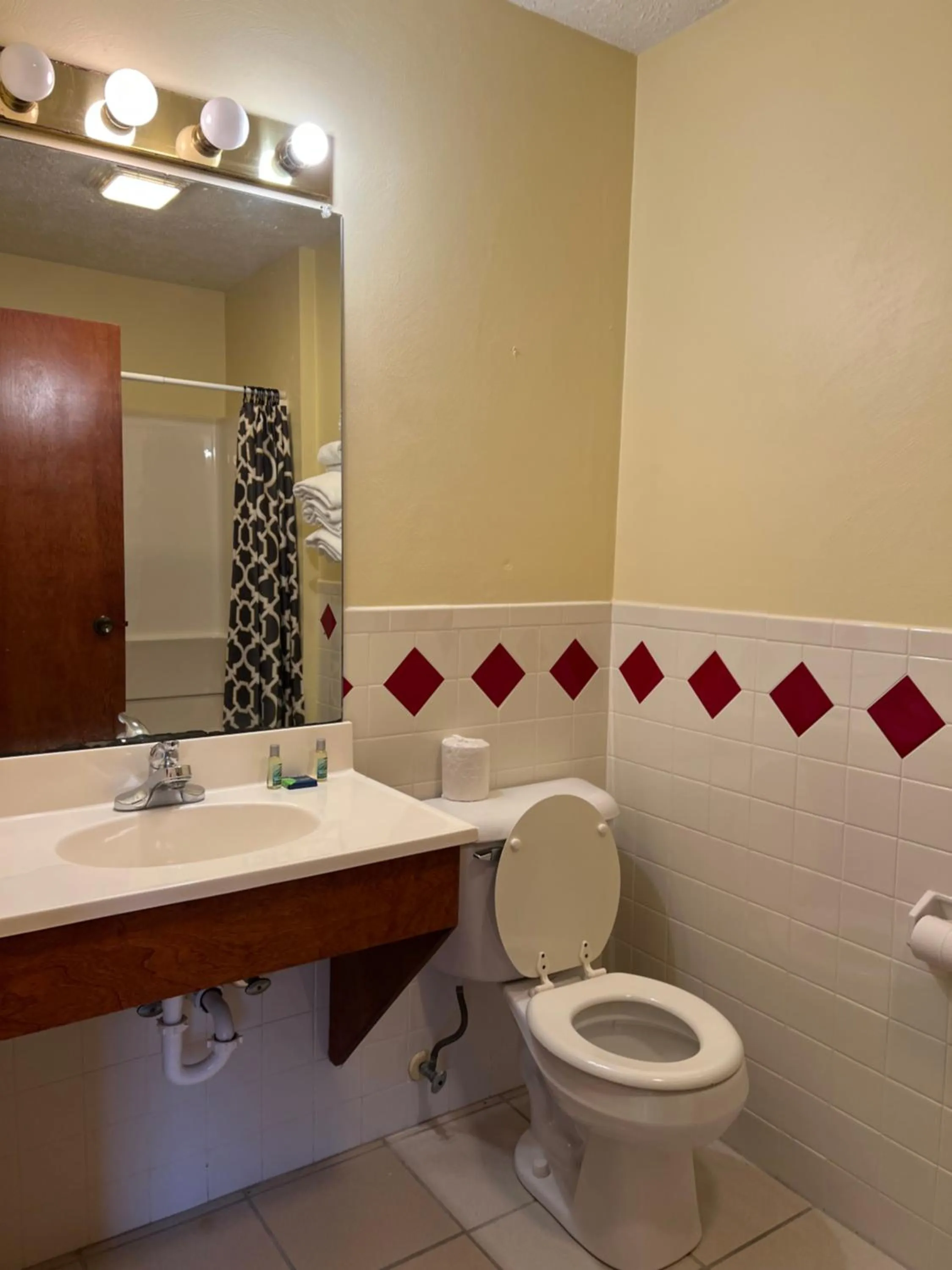 Motel Boutique by Wolf Inn