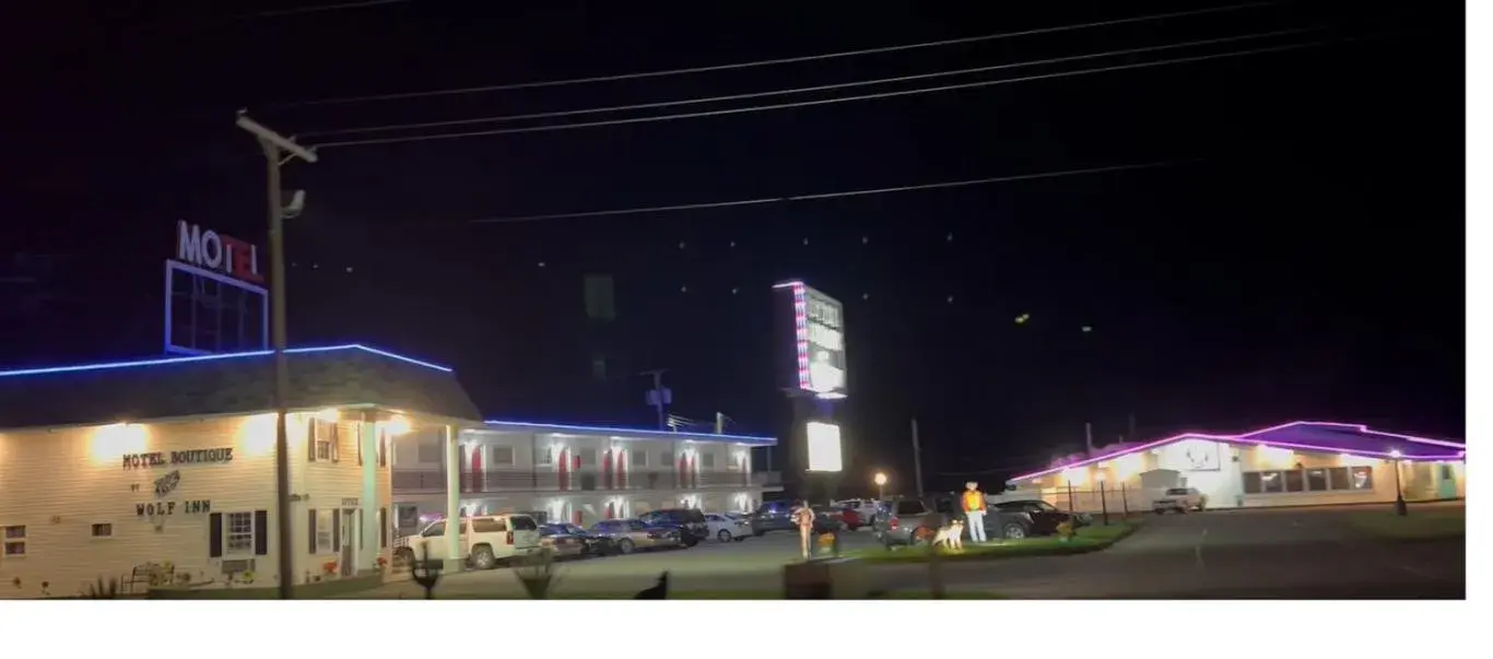 Property building in Motel Boutique by Wolf Inn Property building in Motel Boutique by Wolf Inn