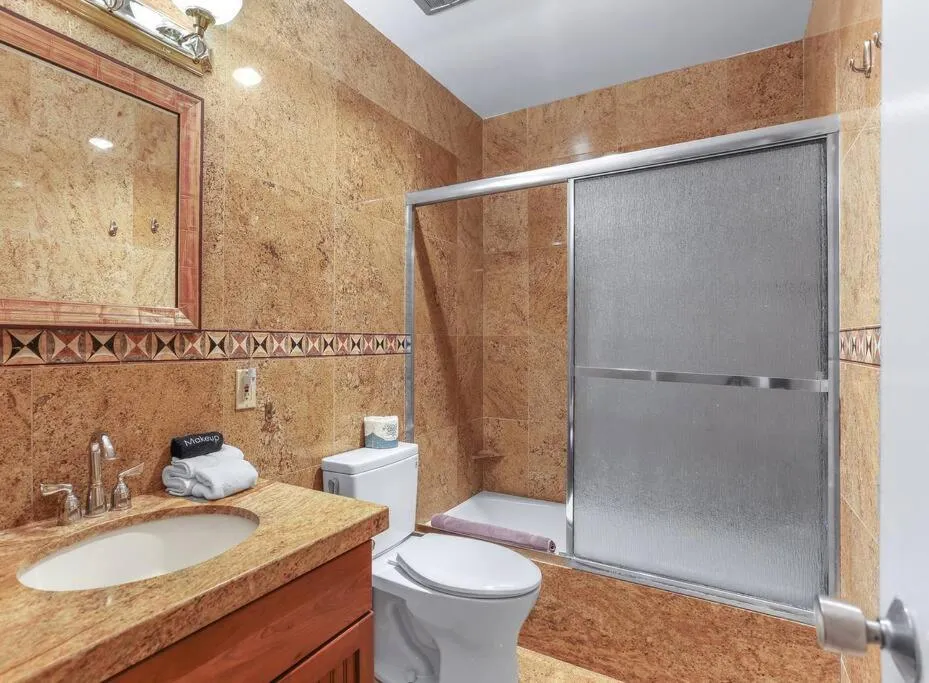 Near Downtown Palm Springs, 7 BD 7 BTH, 80FT Pool, Pickleball