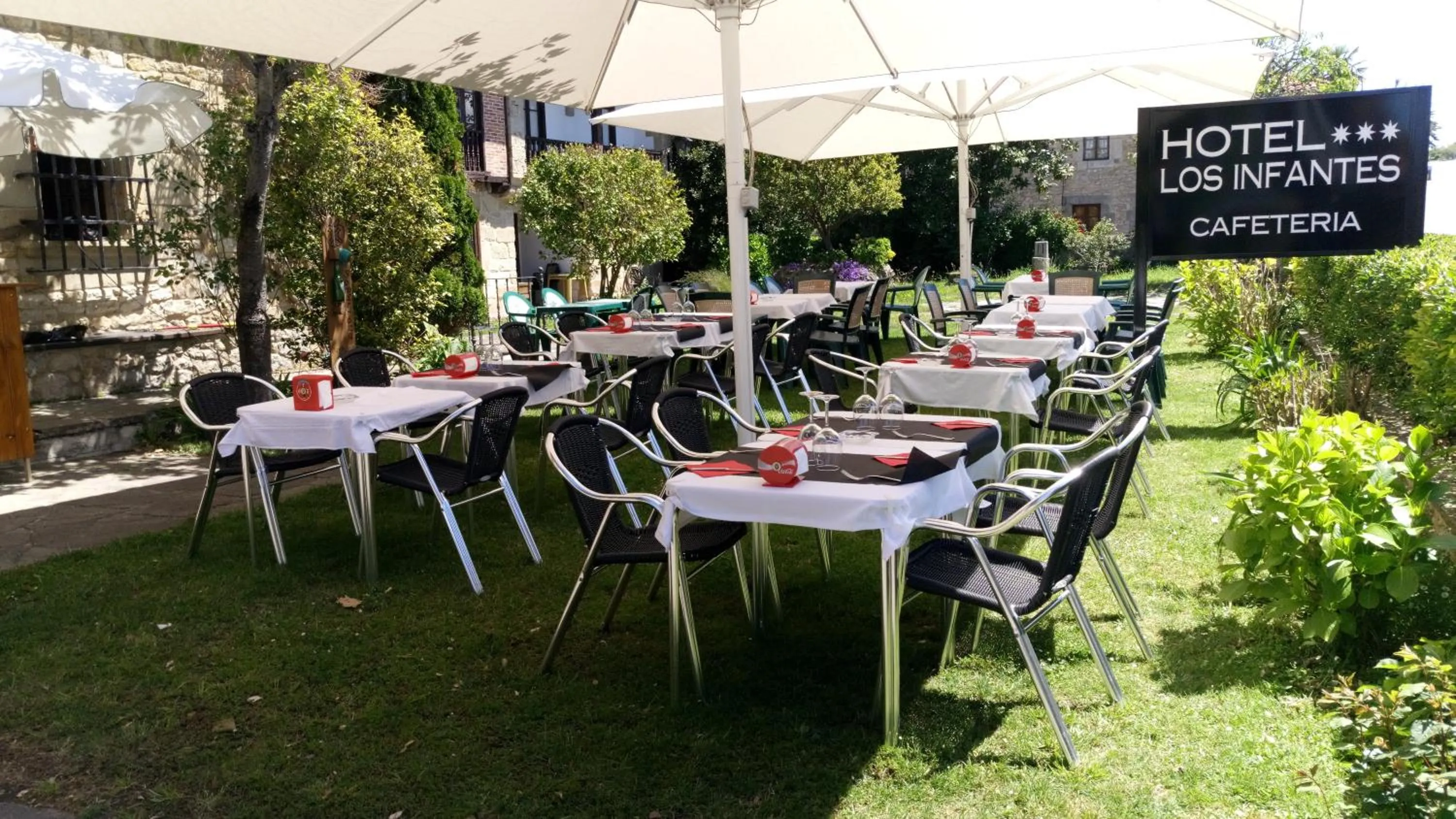 Restaurant/places to eat in Hotel Museo Los Infantes