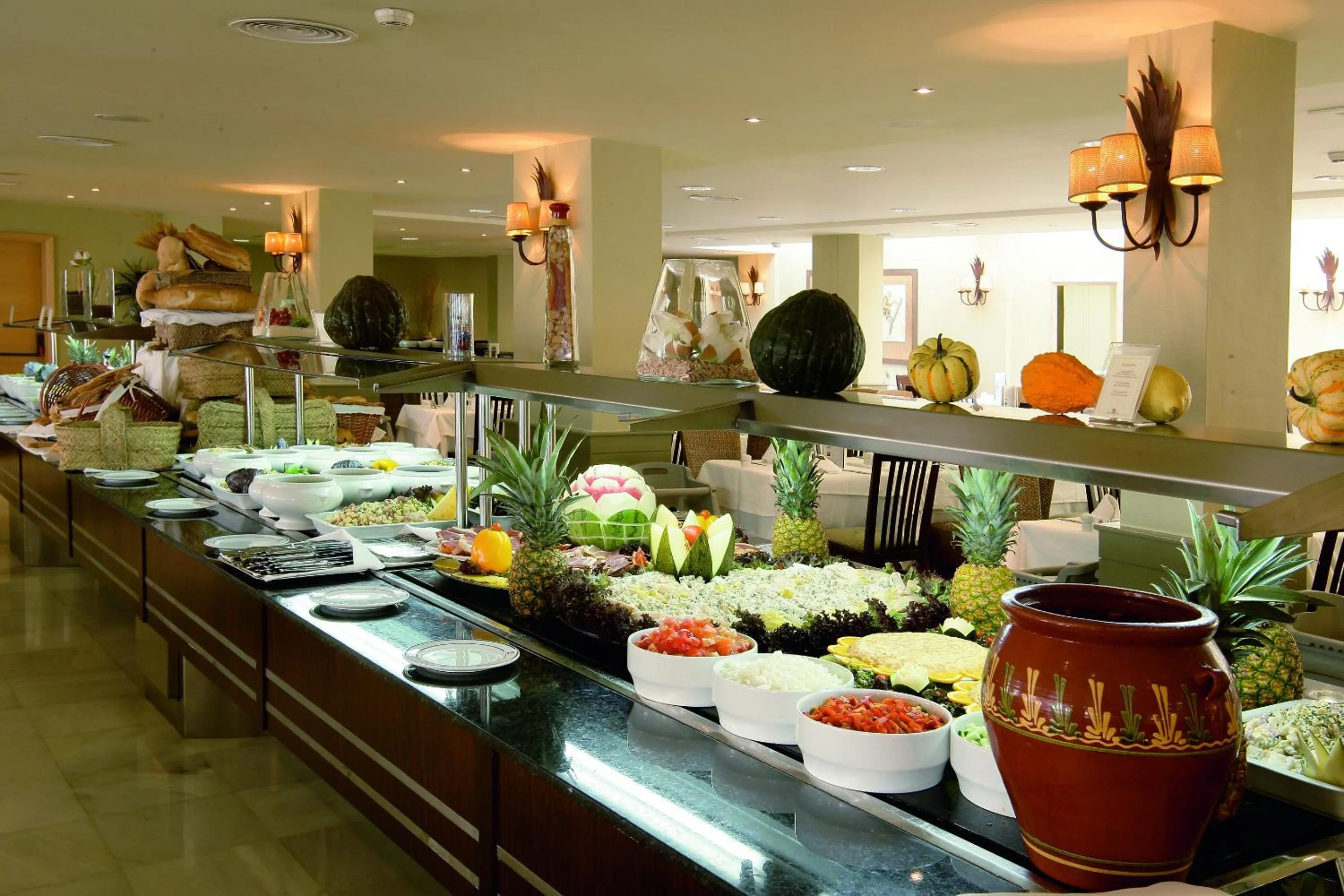 Restaurant/places to eat in Ona Marinas de Nerja Spa Resort