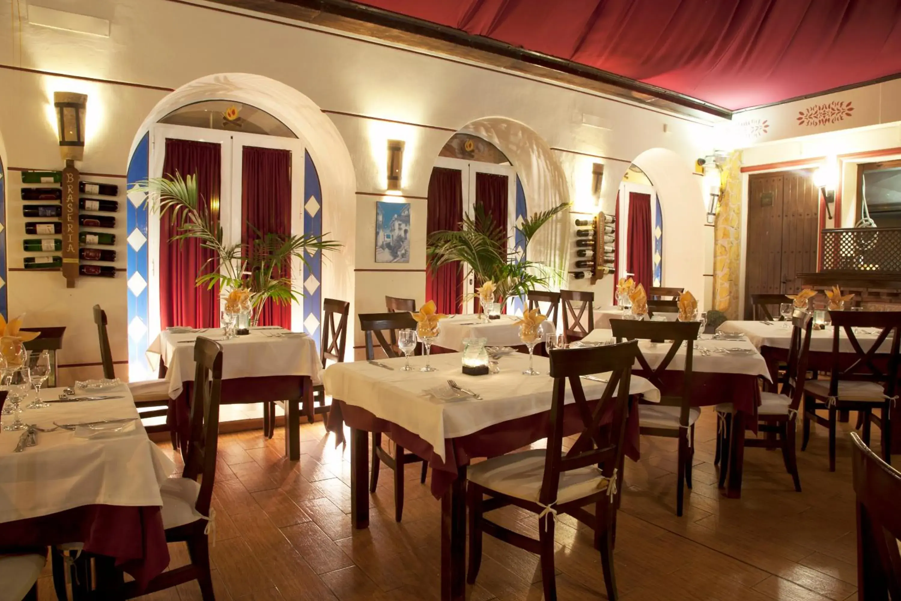 Restaurant/places to eat in Los Arcos Restaurant/places to eat in Los Arcos