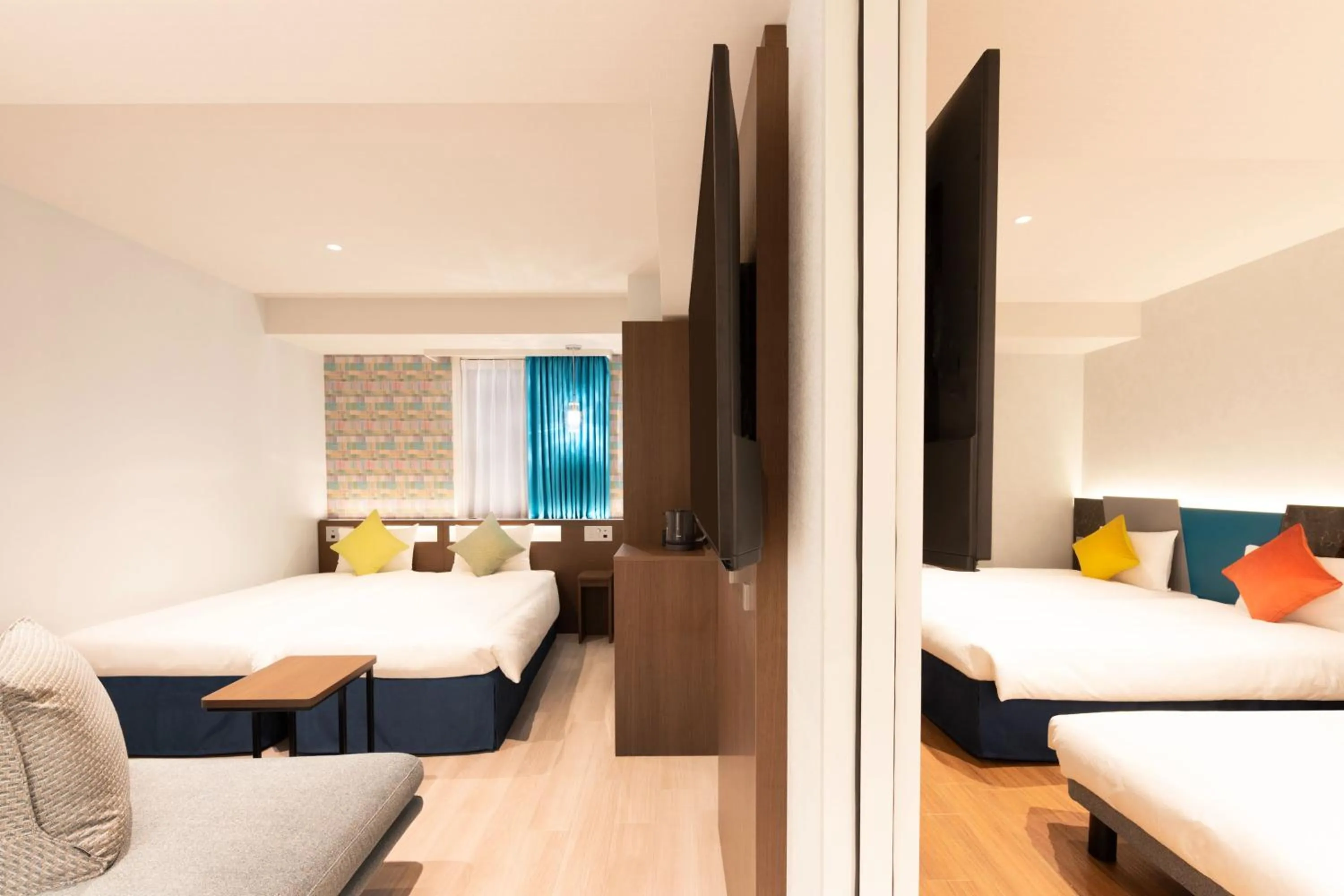 Bed in karaksa hotel colors Tokyo Yaesu