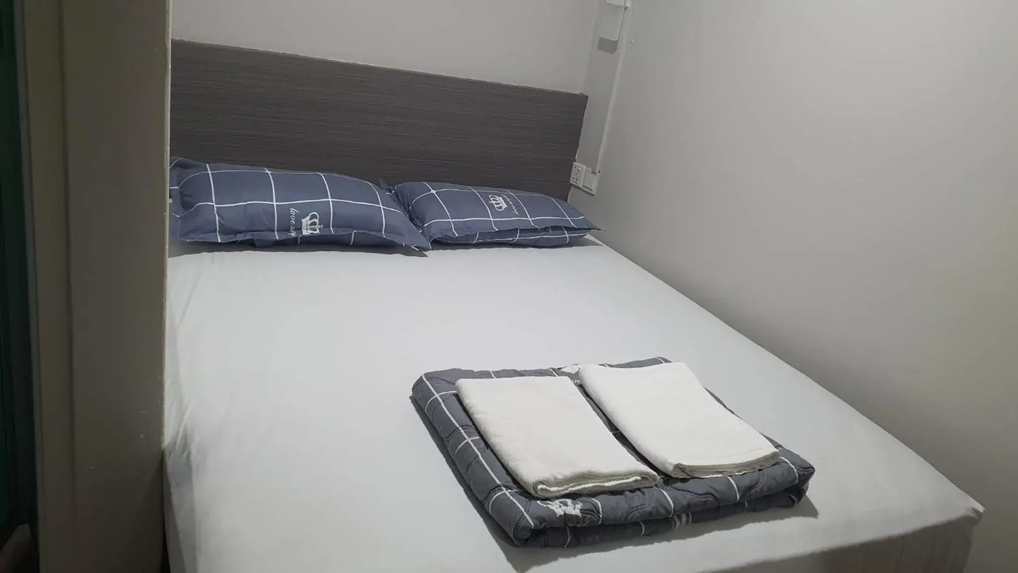 Bedroom, Bed in Haising Hotel Bedroom, Bed in Haising Hotel