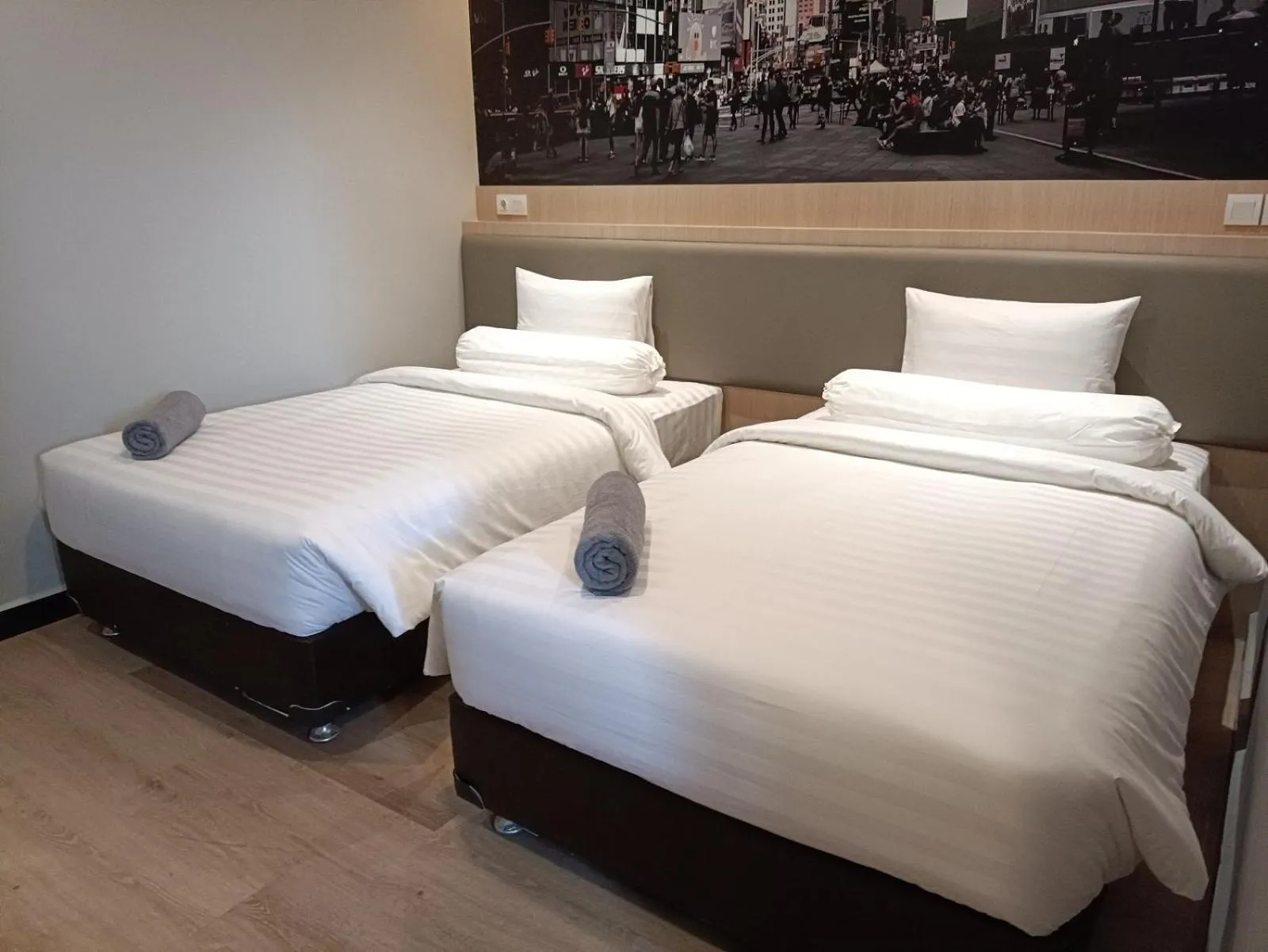 Bed in Odua Golden Mansyur Medan