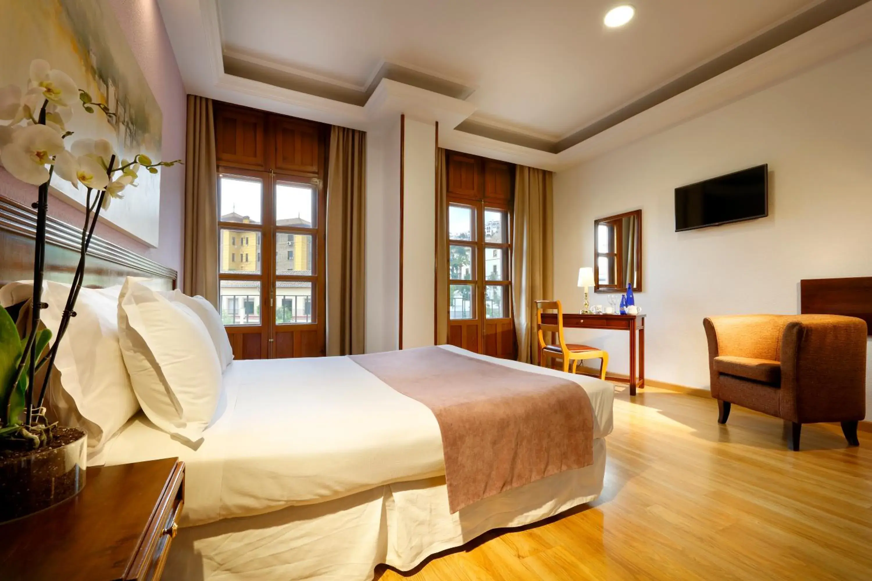 Photo of the whole room in Exe Triunfo Granada Photo of the whole room in Exe Triunfo Granada