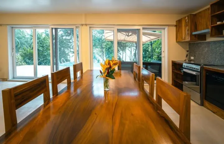 Antique Amor Bungalows & Villas