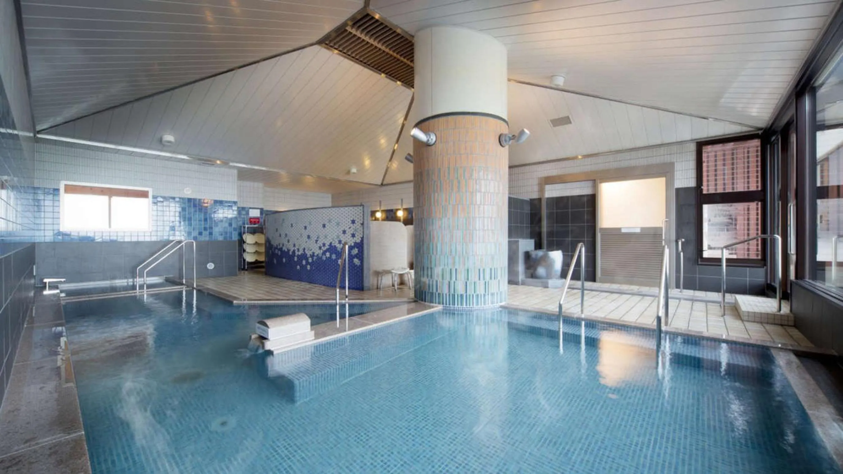 Hot Spring Bath in Kyukamura Kishu-Kada