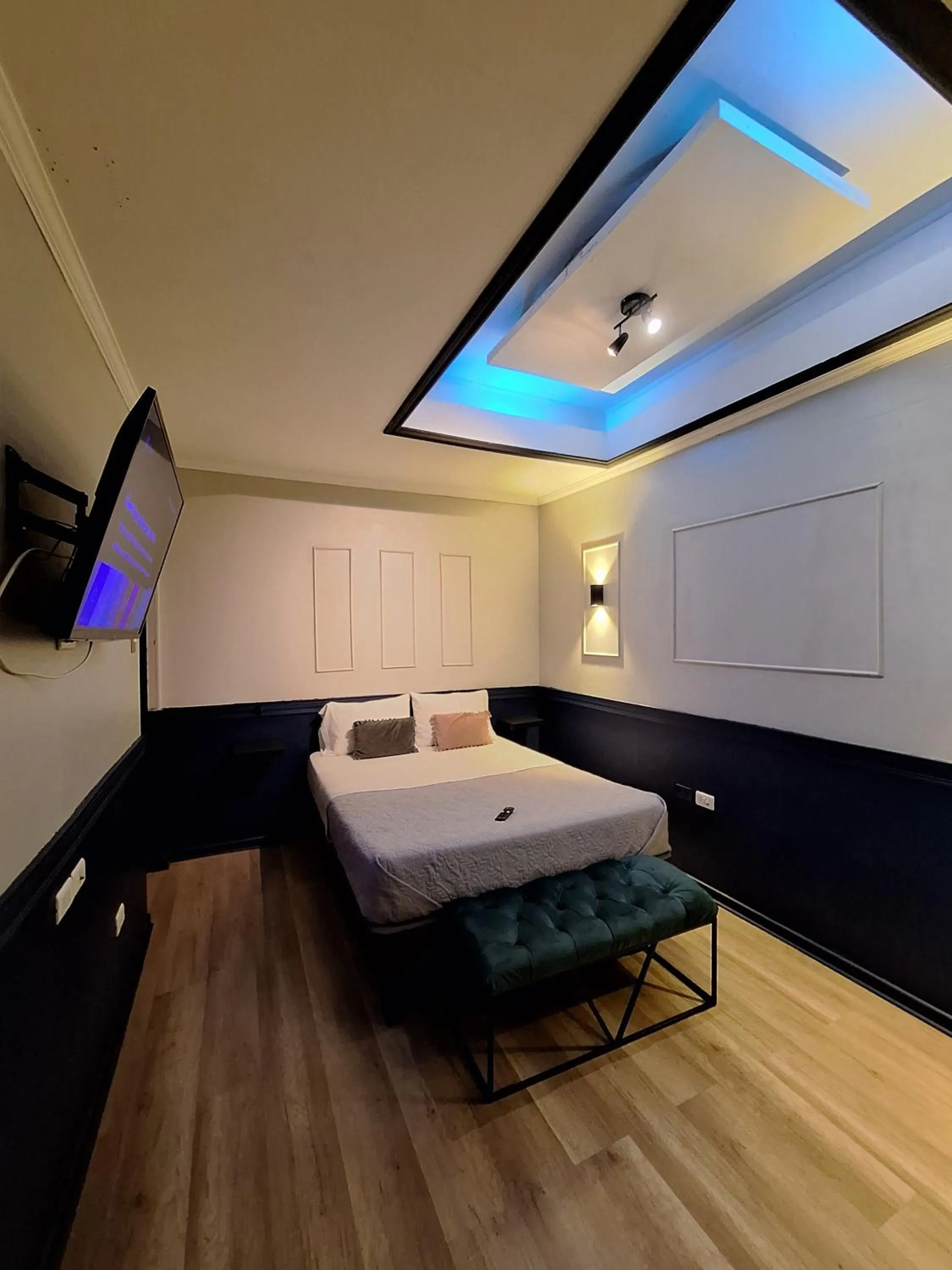 Bed in Hotel Asturias