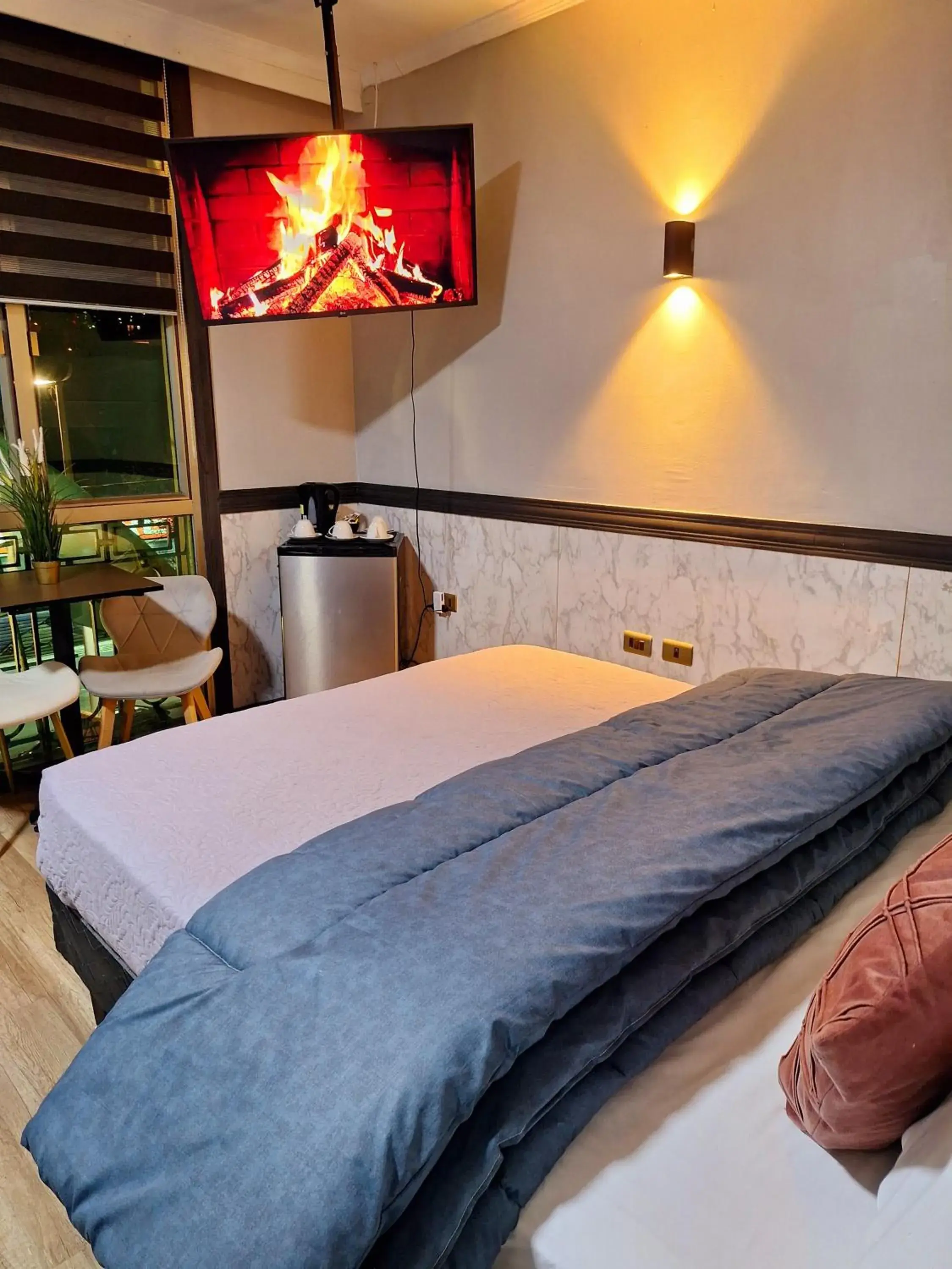 Superior Double or Twin Room with City View in Hotel Asturias Superior Double or Twin Room with City View in Hotel Asturias