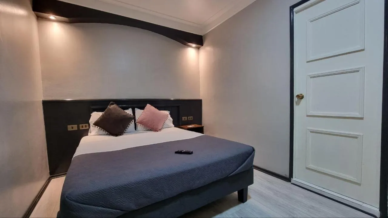 Bed in Hotel Asturias