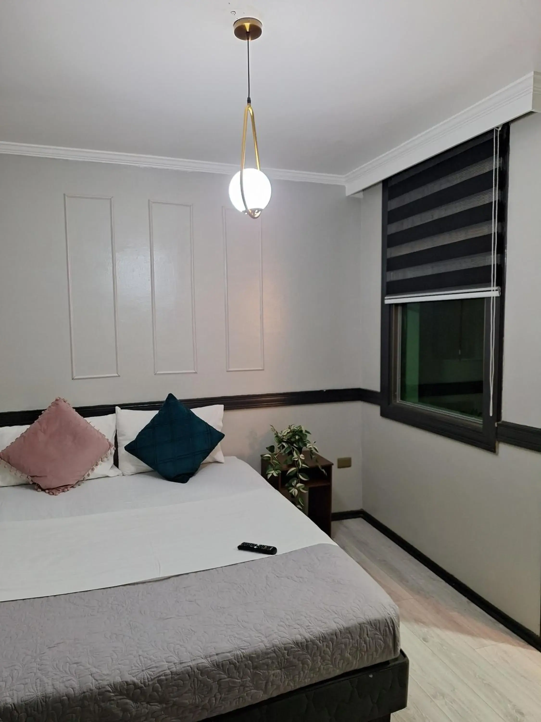 Standard Double Room in Hotel Asturias Standard Double Room in Hotel Asturias