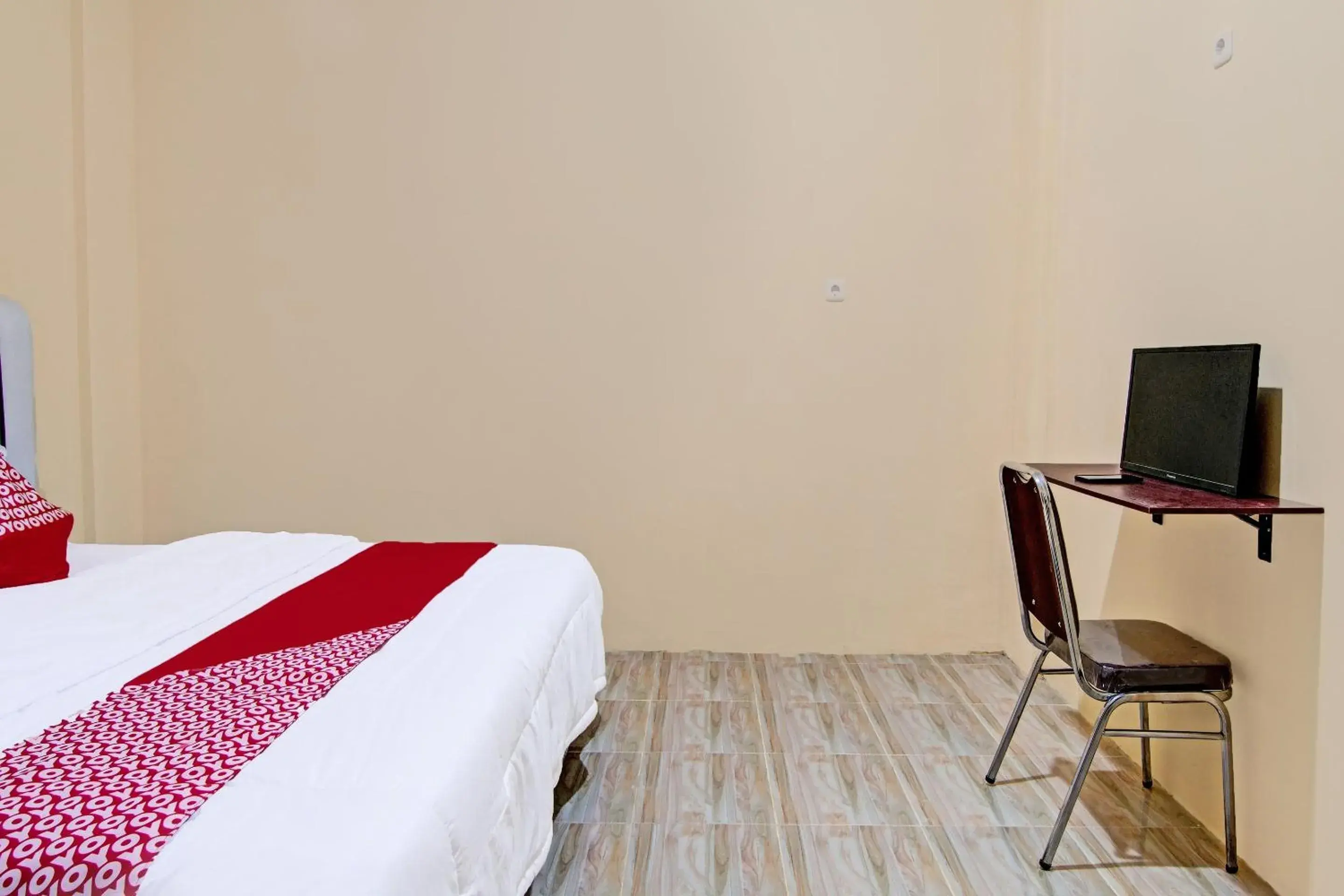 Bedroom, Bed in Hotel O Djasur Kost Bedroom, Bed in Hotel O Djasur Kost