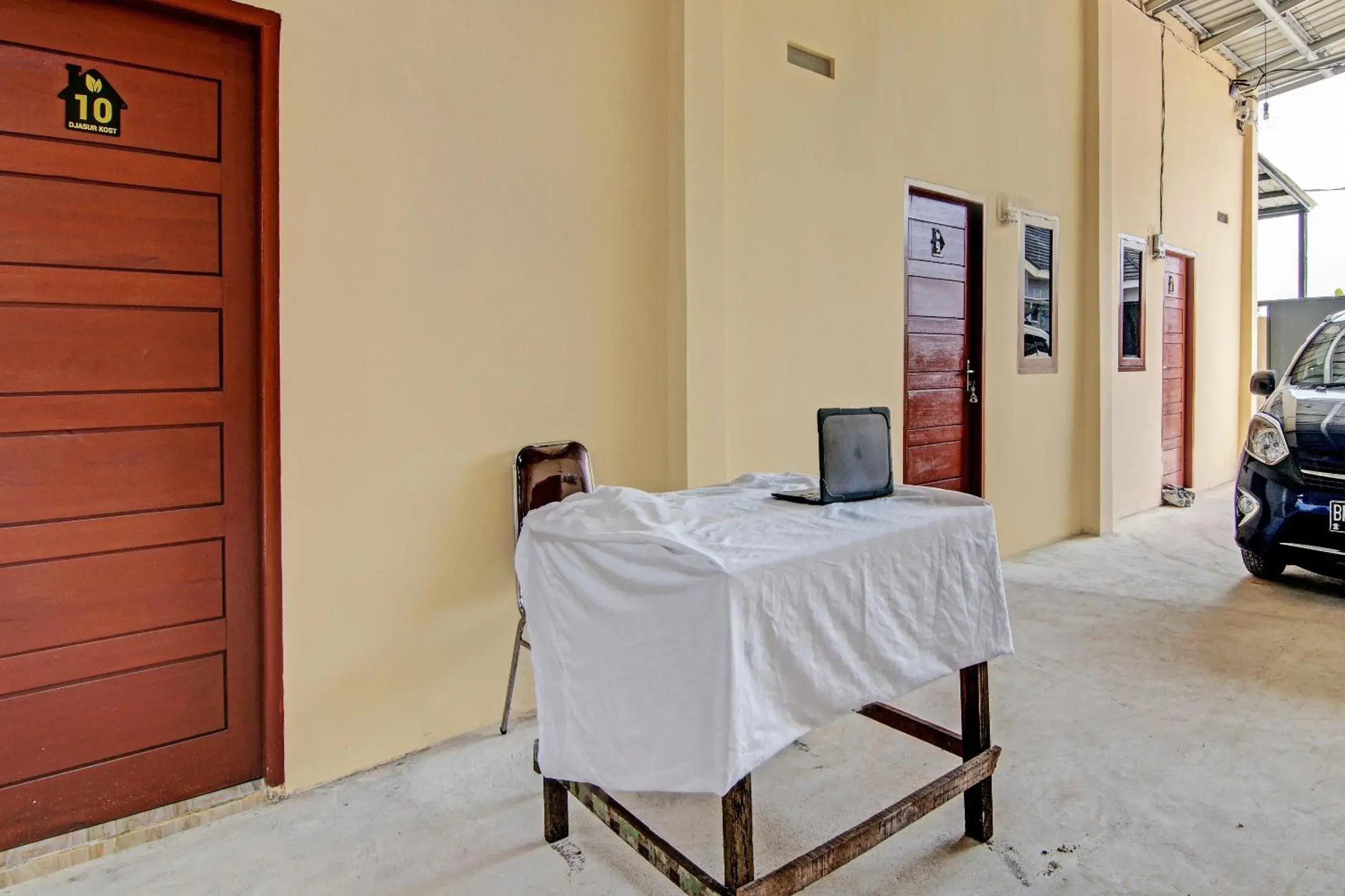 Lobby or reception in Hotel O Djasur Kost Lobby or reception in Hotel O Djasur Kost