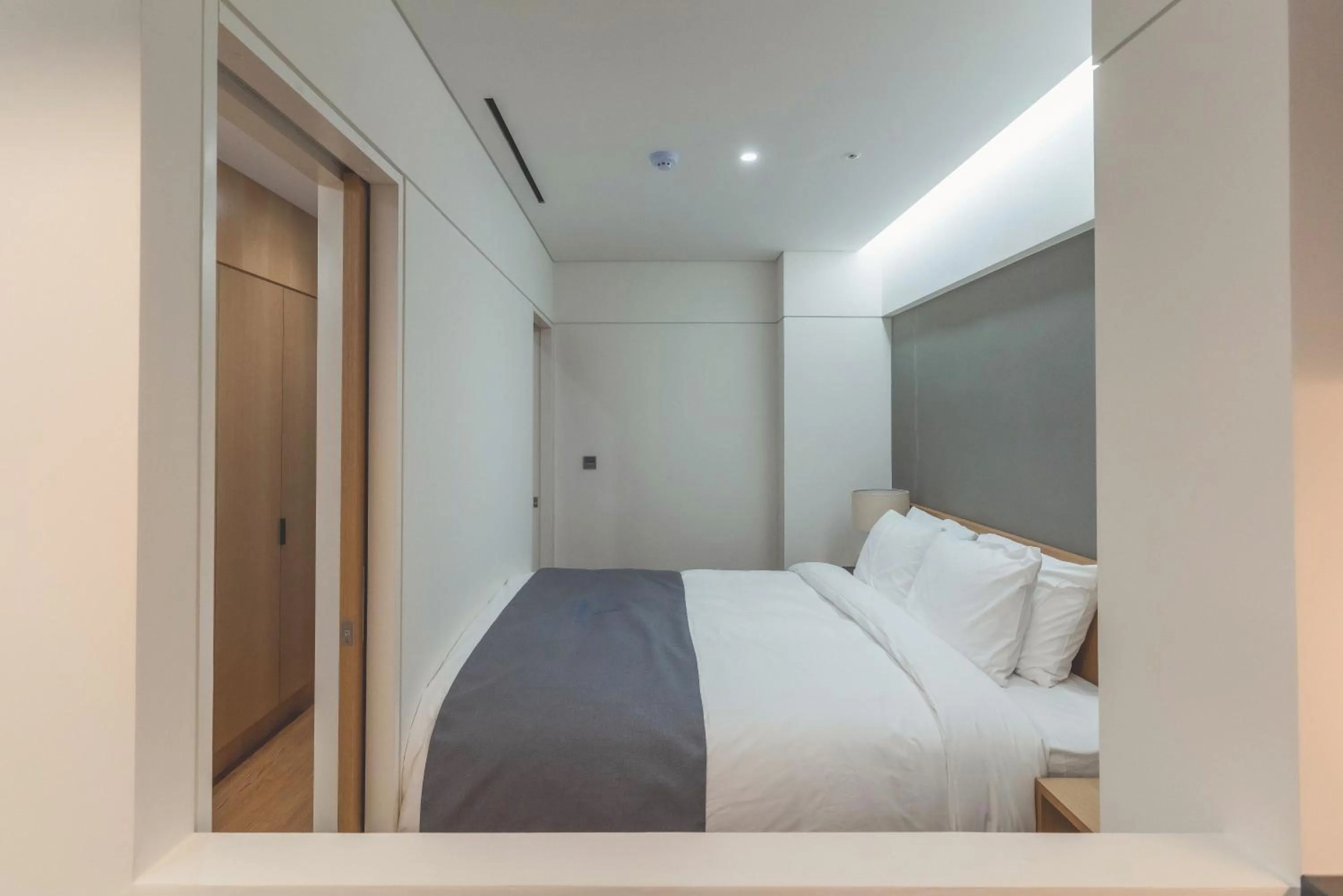 Bed in Hotel Parangvue