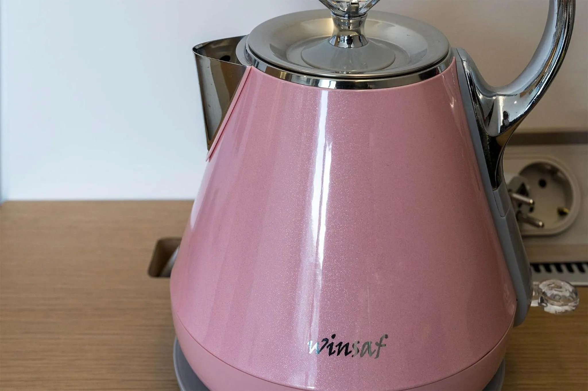 Coffee/tea facilities in Hotel Parangvue