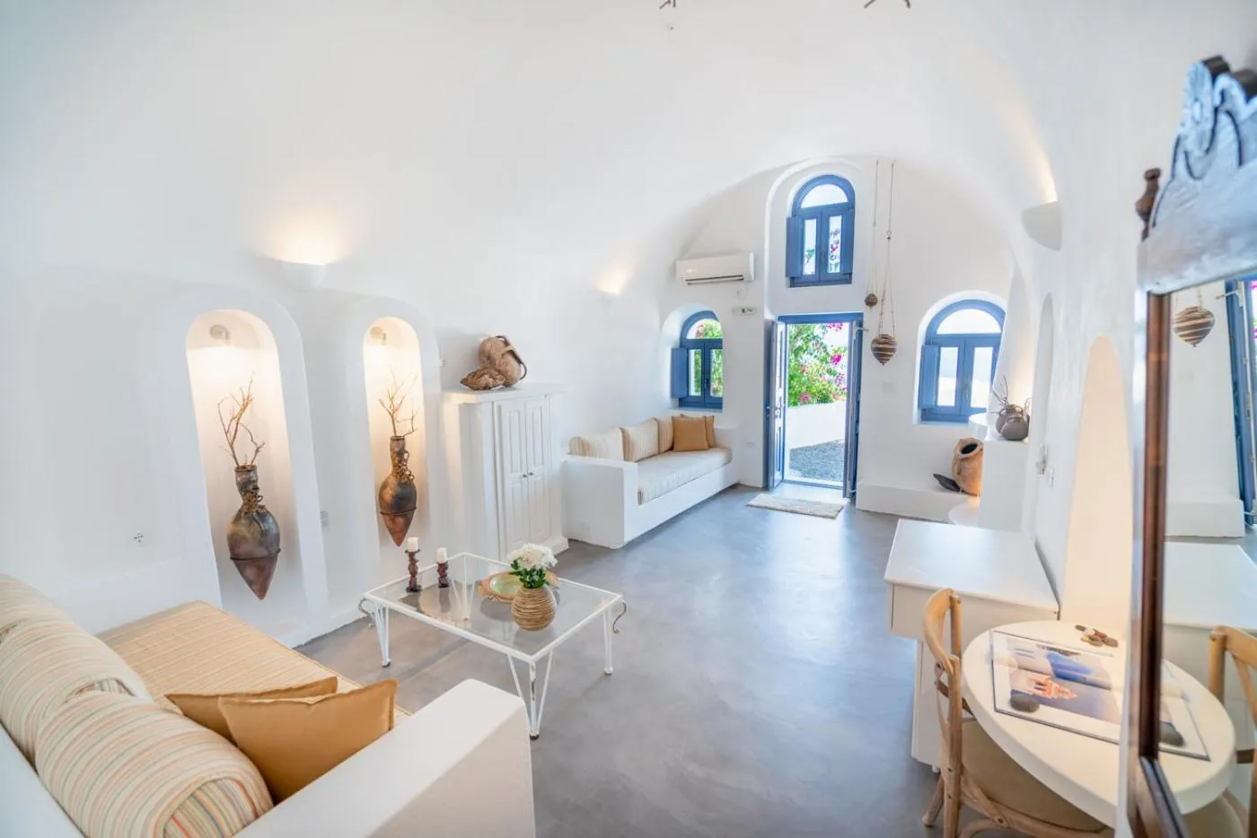 Living room in Lithies Traditional Homes