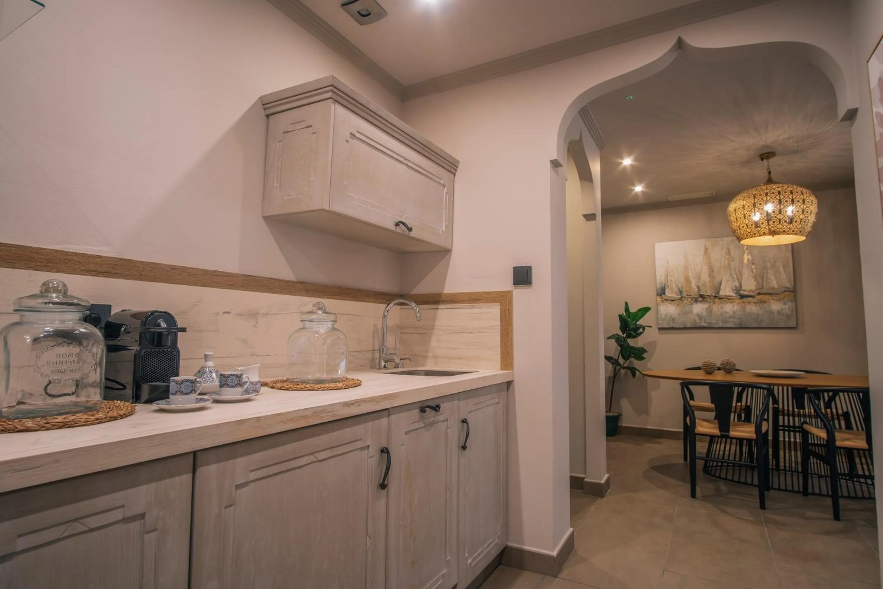 Kitchen or kitchenette in Apartamentos Turísticos La Baílla