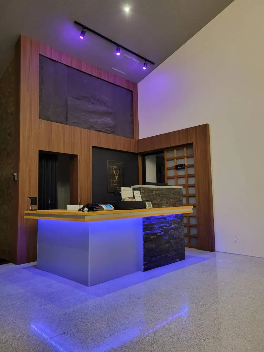 Property building in Villa 33 Kashikojima Property building in Villa 33 Kashikojima