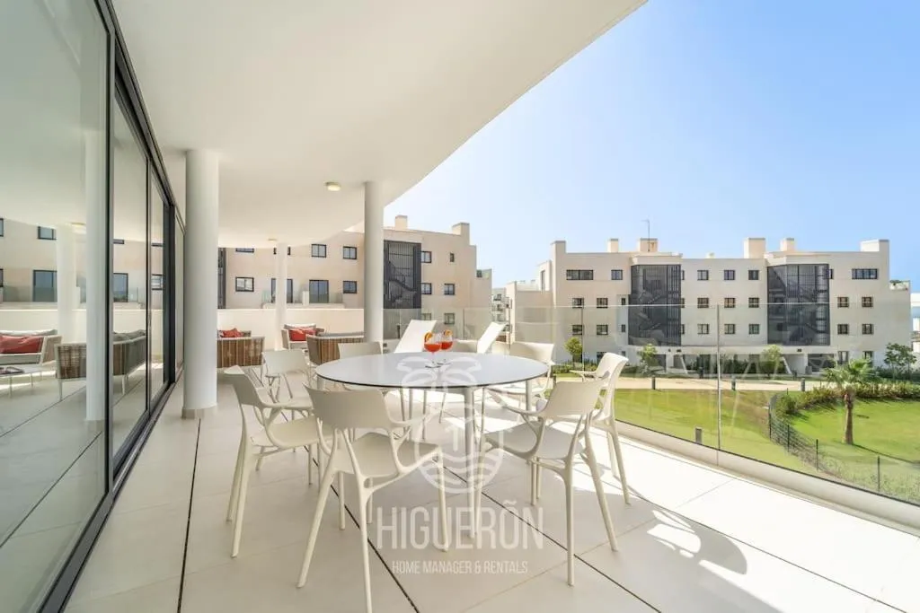 HigueronRentals Malibu