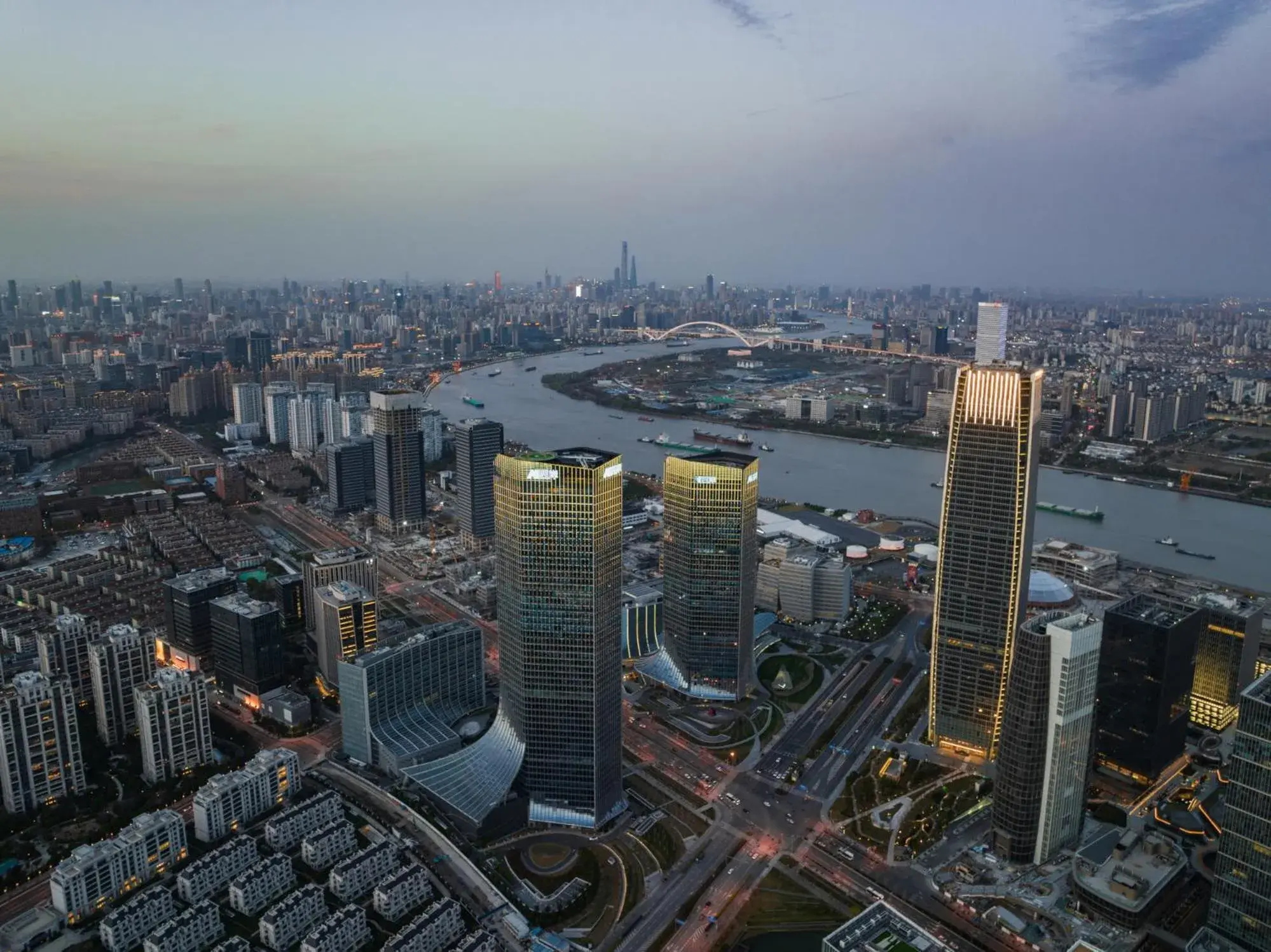 Property building in MGM Shanghai West Bund Property building in MGM Shanghai West Bund