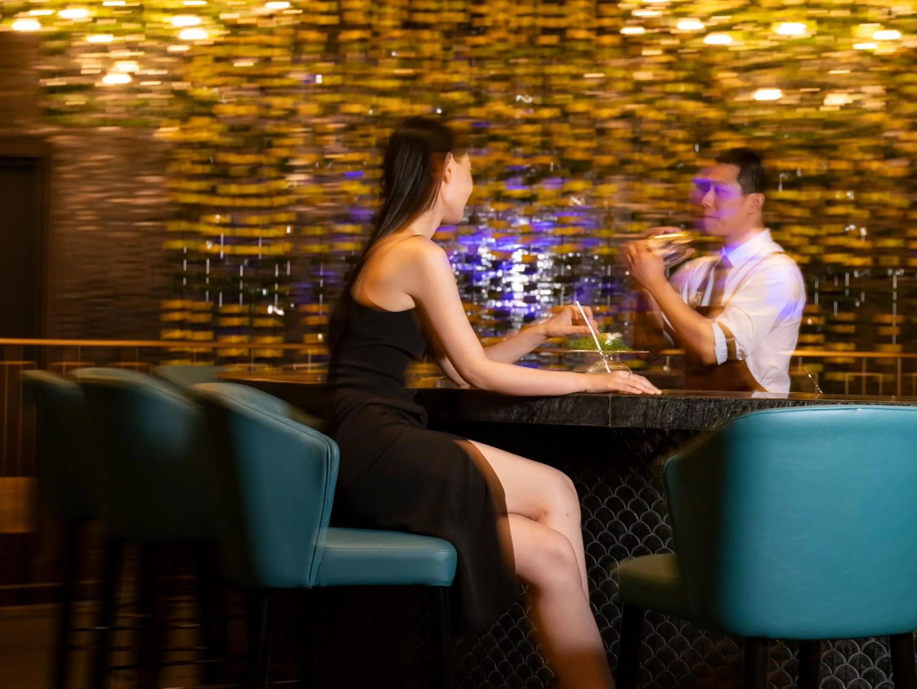 Lounge or bar in MGM Shanghai West Bund