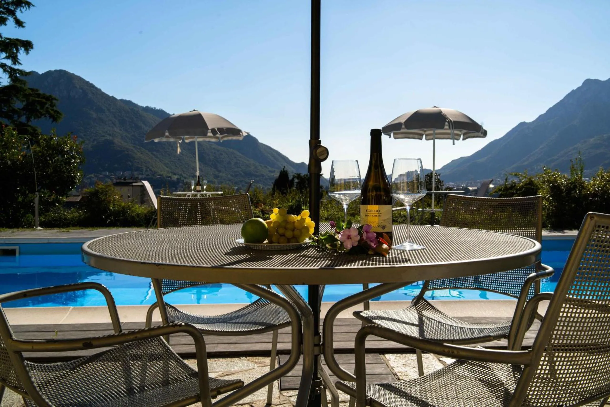 Pool view in Montebello