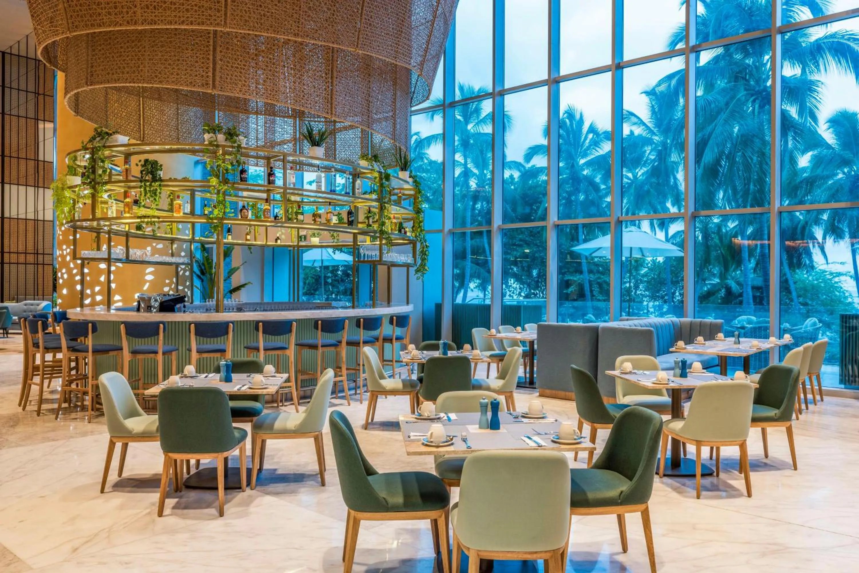 Restaurant/places to eat in Hilton Santa Marta