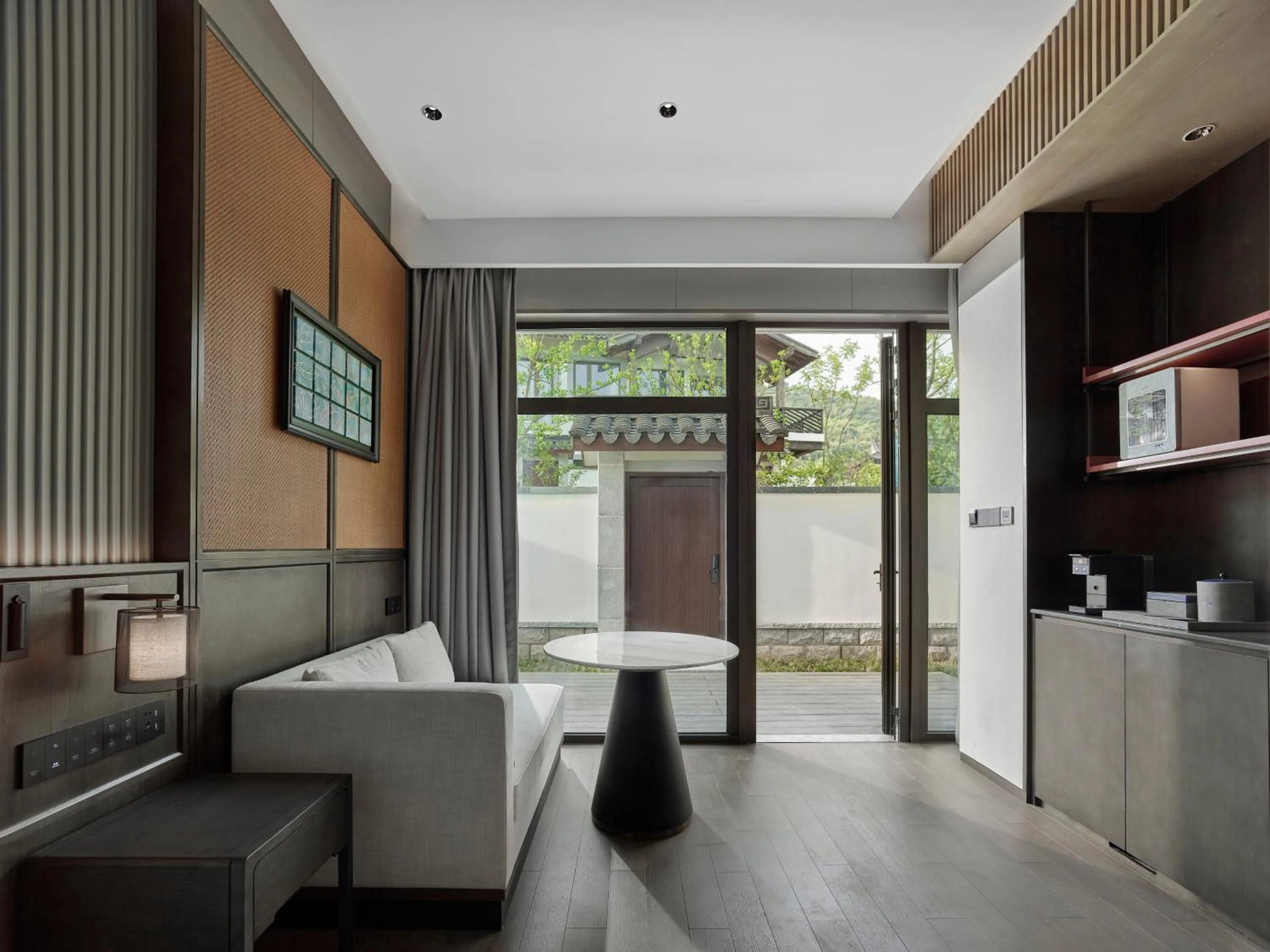 Living room, Bed in HOMM Huzhou Xisai Shan