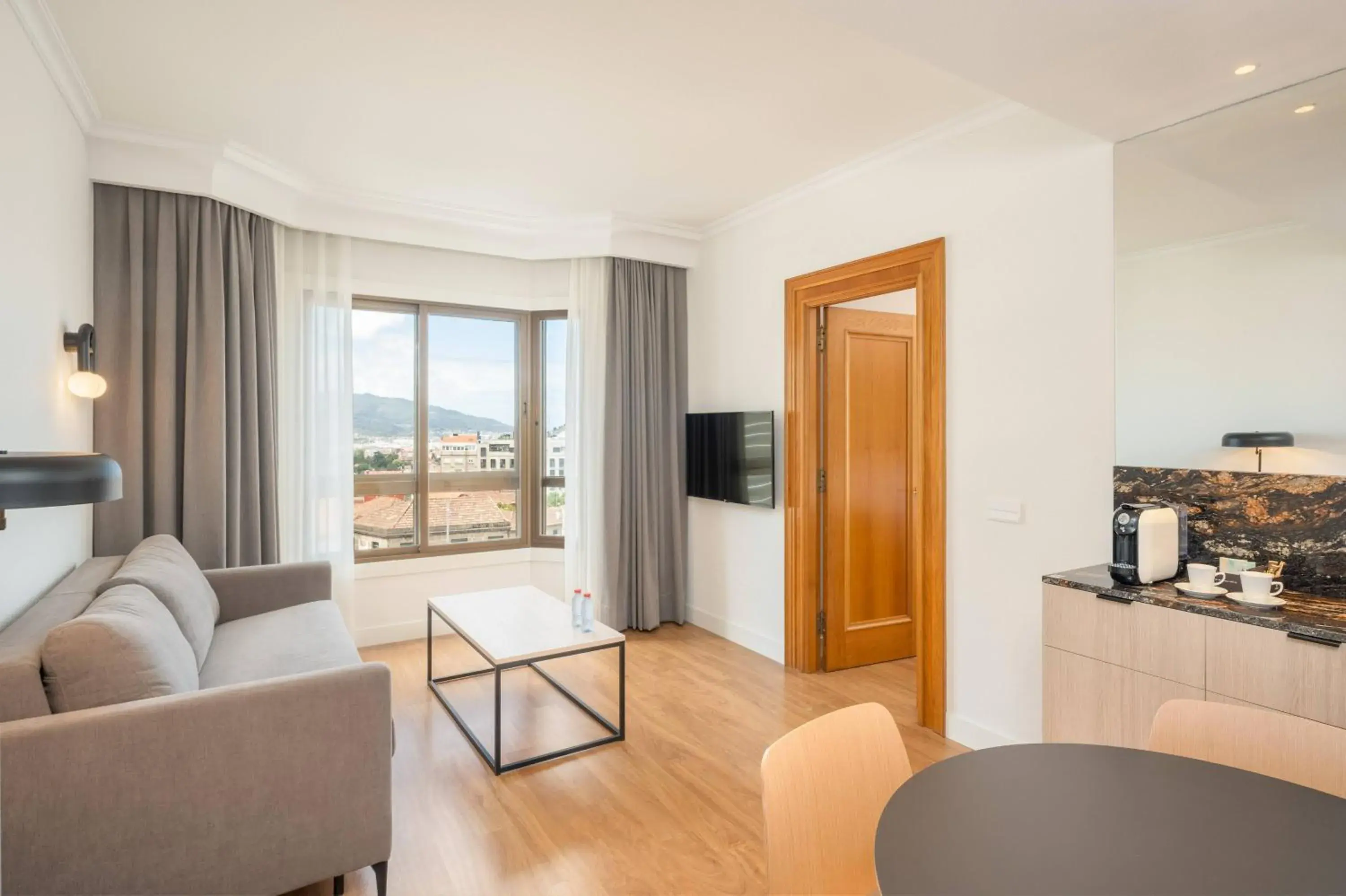 Property building in Hotel Vigo Los Galeones Affiliated by Meliá Property building in Hotel Vigo Los Galeones Affiliated by Meliá