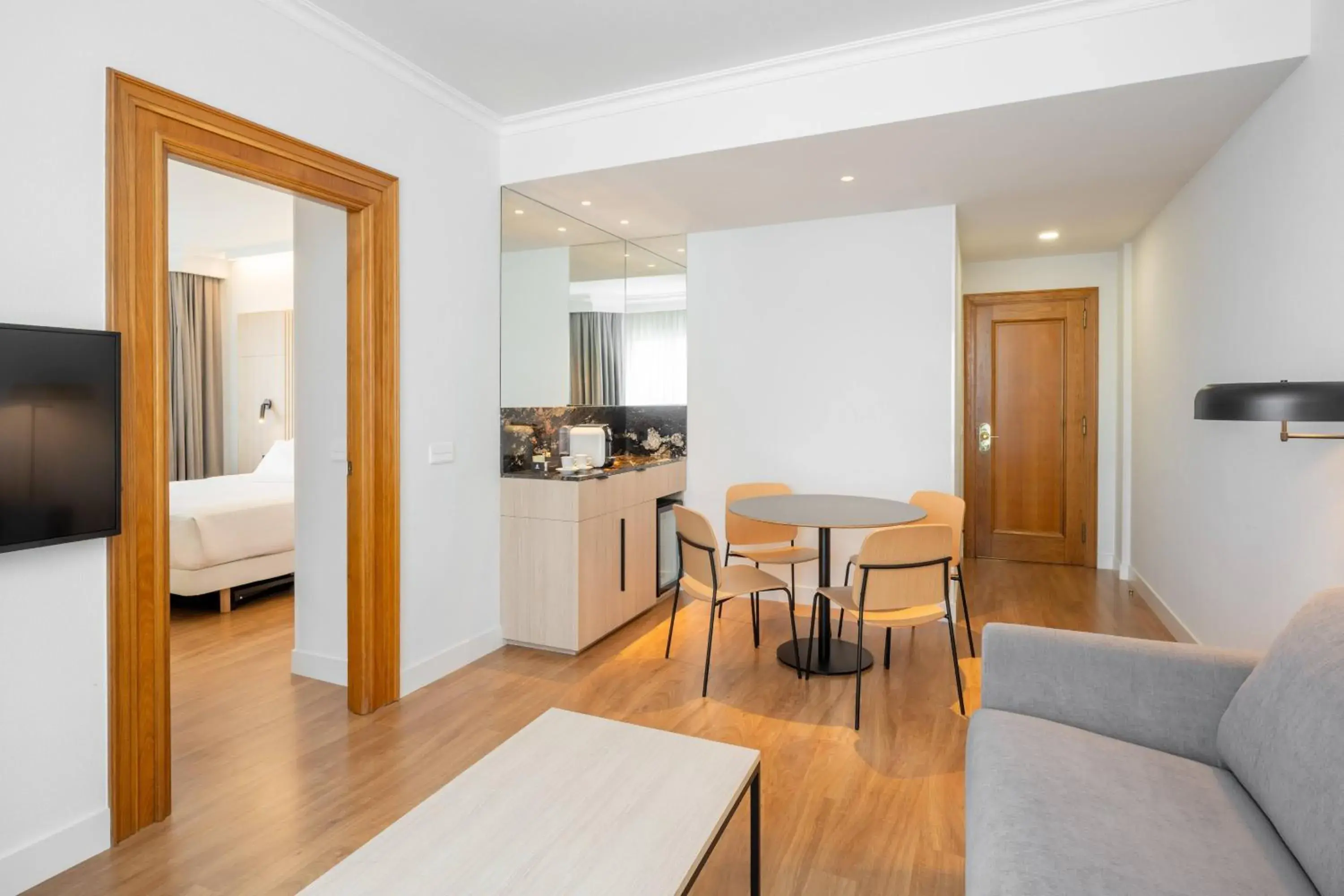 Property building, Bed in Hotel Vigo Los Galeones Affiliated by Meliá Property building, Bed in Hotel Vigo Los Galeones Affiliated by Meliá