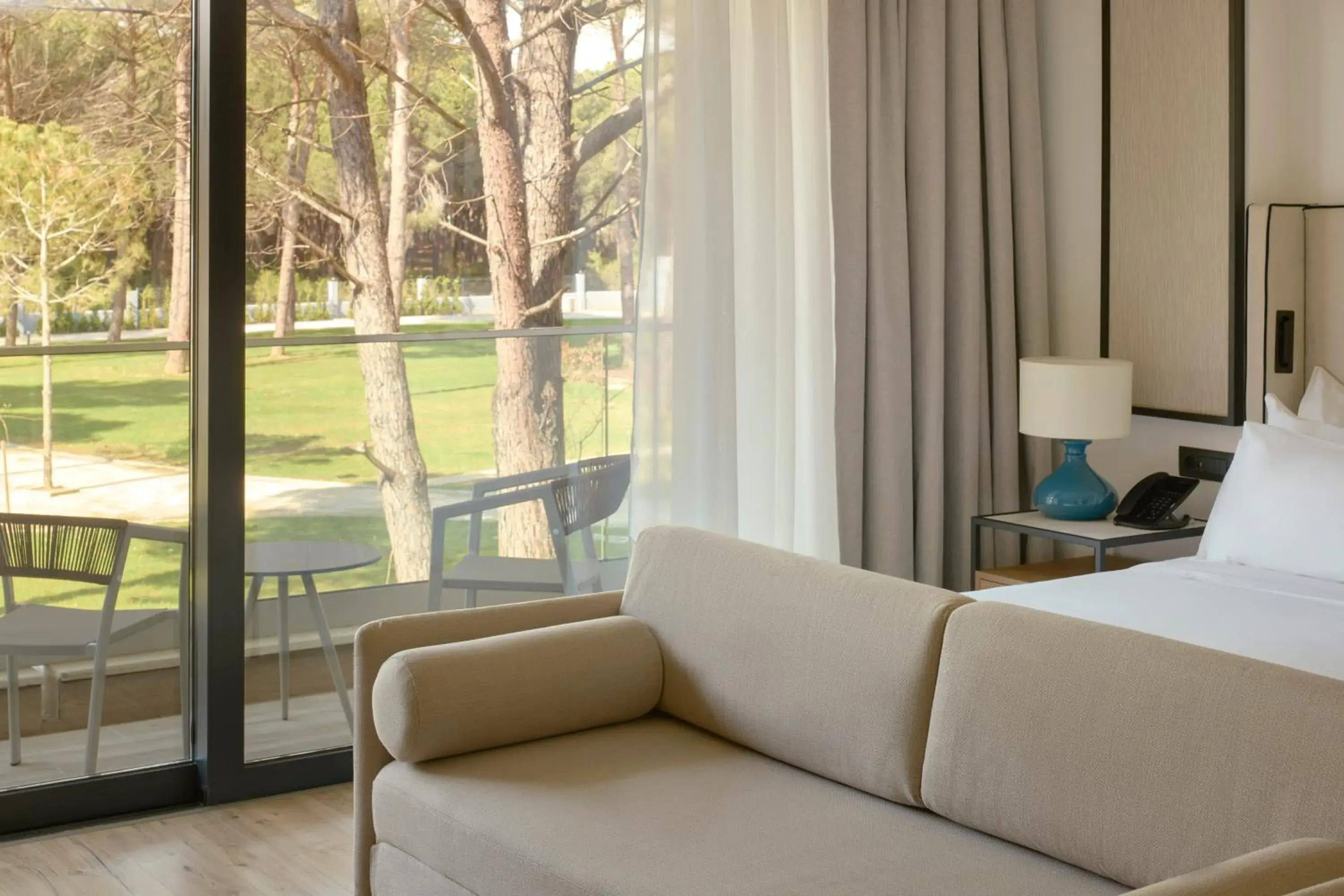 Deluxe Room Garden View in Meliá Durrës Albania Deluxe Room Garden View in Meliá Durrës Albania