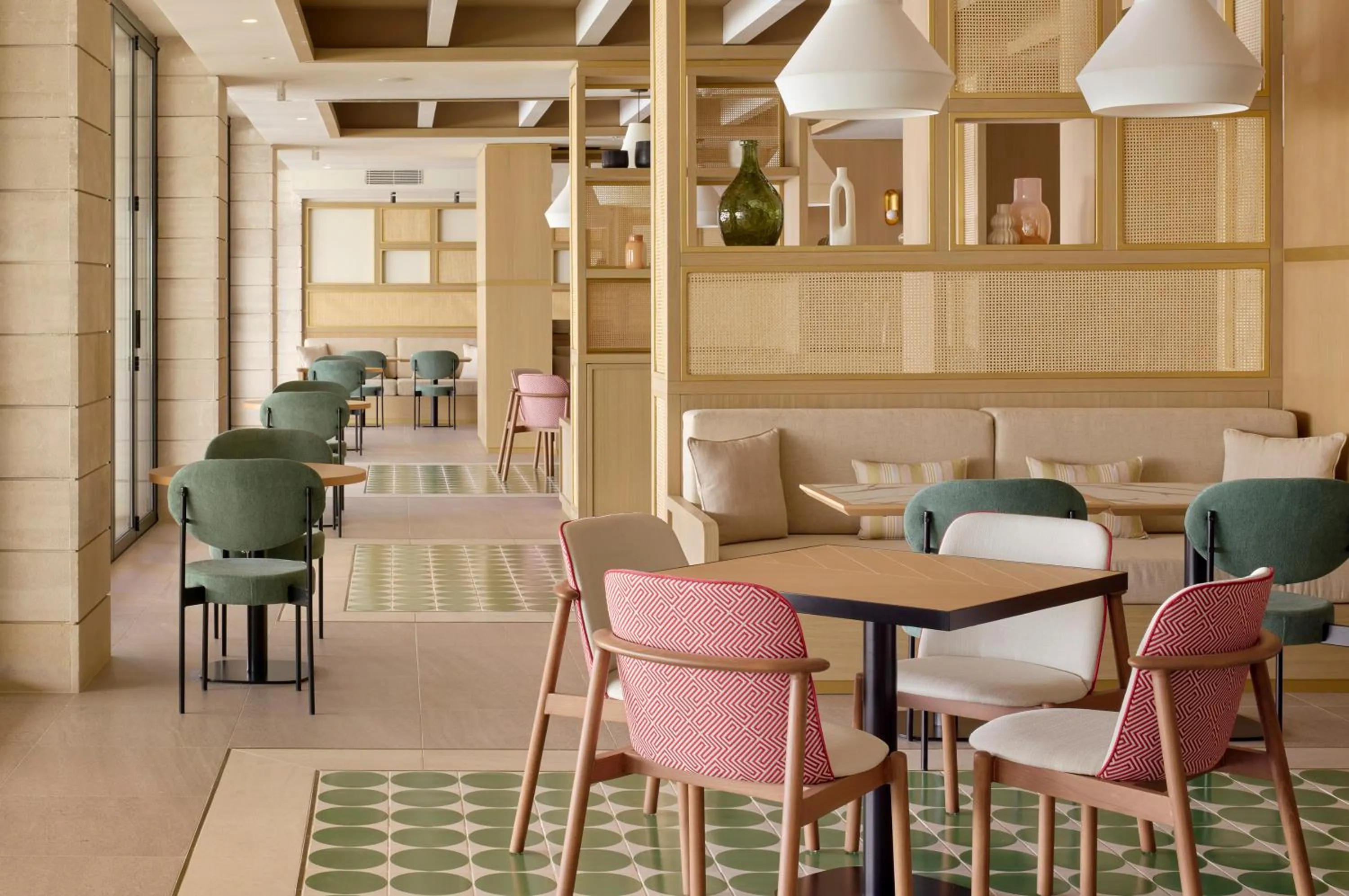 Restaurant/places to eat in Meliá Durrës Albania