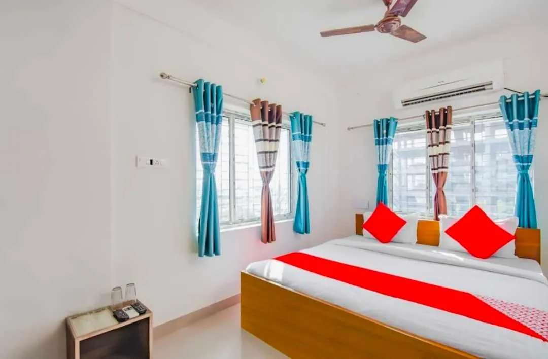 Bedroom in Hotel O Amar Raj Stay