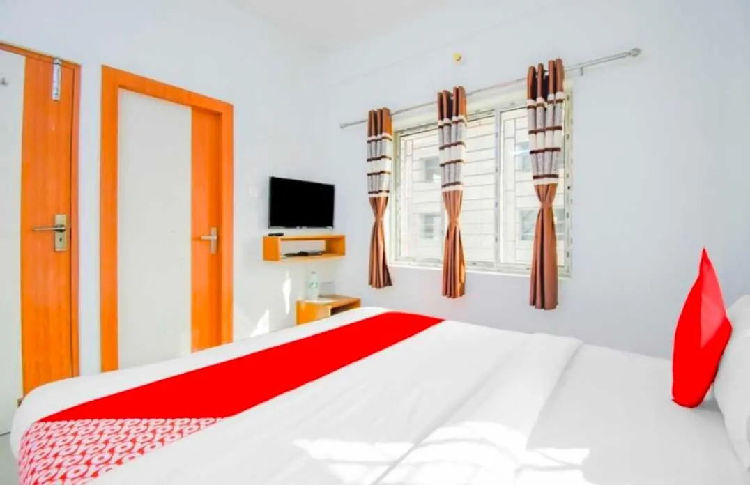 Bedroom in Hotel O Amar Raj Stay