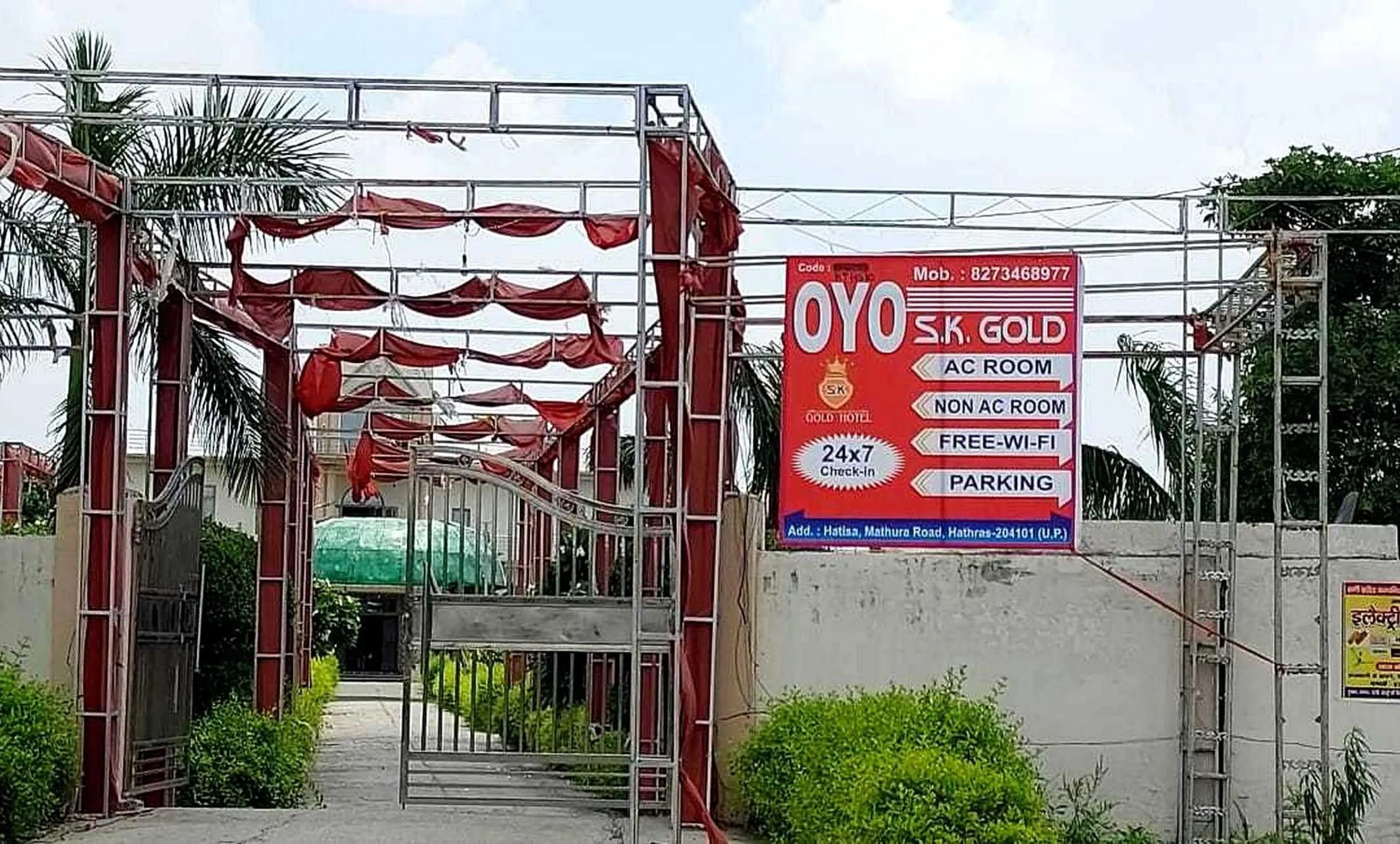 Facade/entrance in Hotel O S.K.GOLD