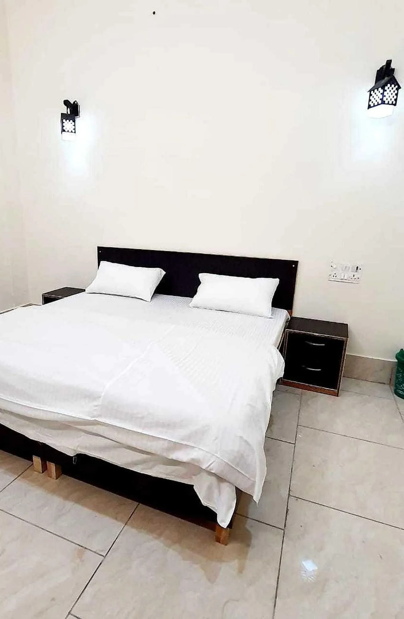 Bedroom in Hotel O S.K.GOLD