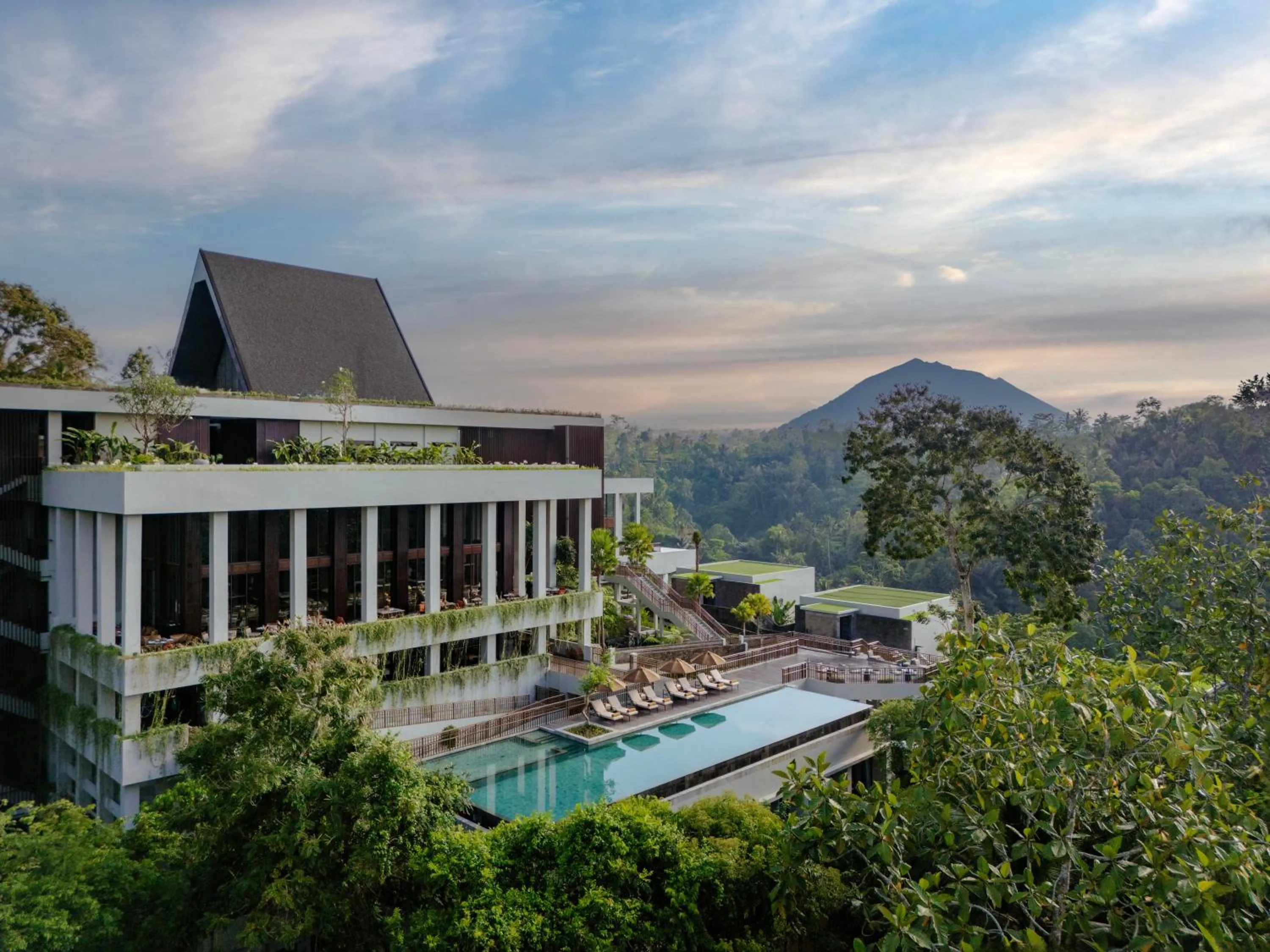 Swimming pool in Anantara Ubud Bali Resort